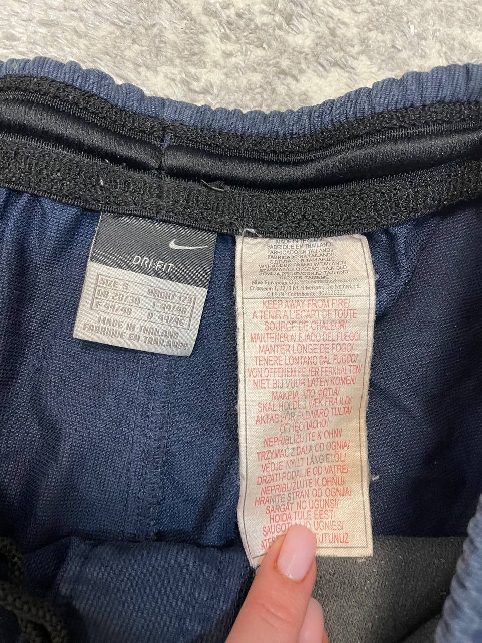Nike Vintage Nike Y2K Shorts Dri-Fit Size US 30 / EU 46 - 11 Thumbnail