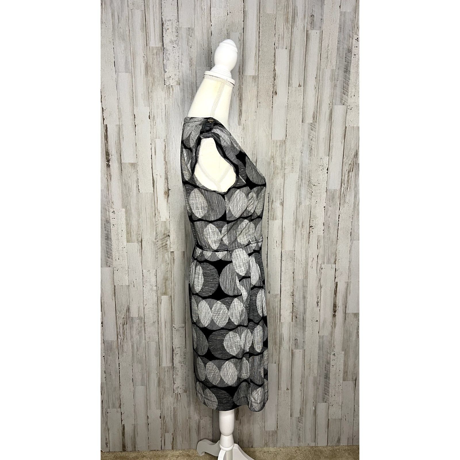 Banana Republic Banana Republic Women's XS Black & White Circular Dress Size XS / US 0-2 / IT 36-38 - 3 Thumbnail