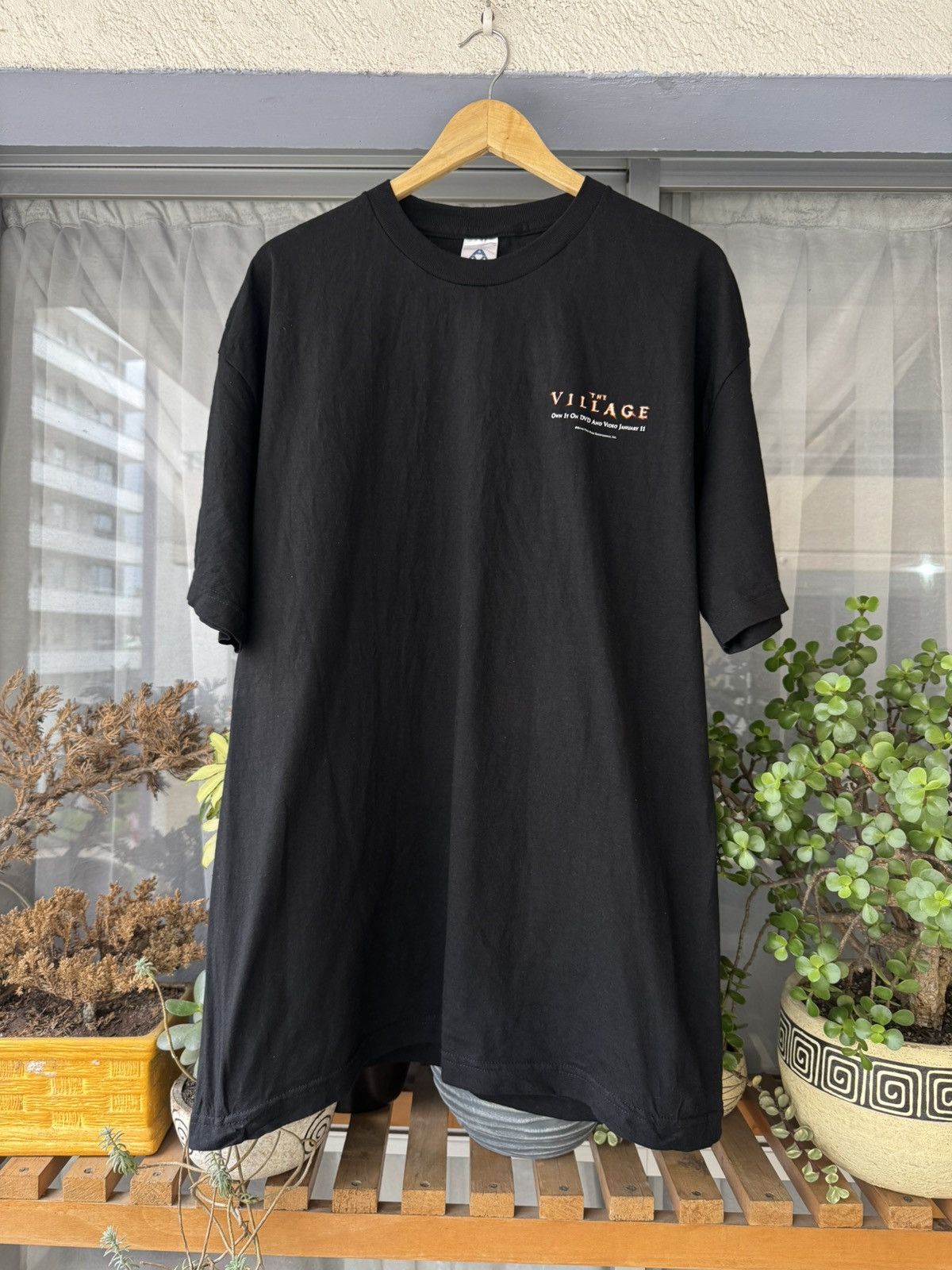 Vintage Vintage 00’s The VILLAGE movie promo tee Size US XL / EU 56 / 4 - 3 Thumbnail