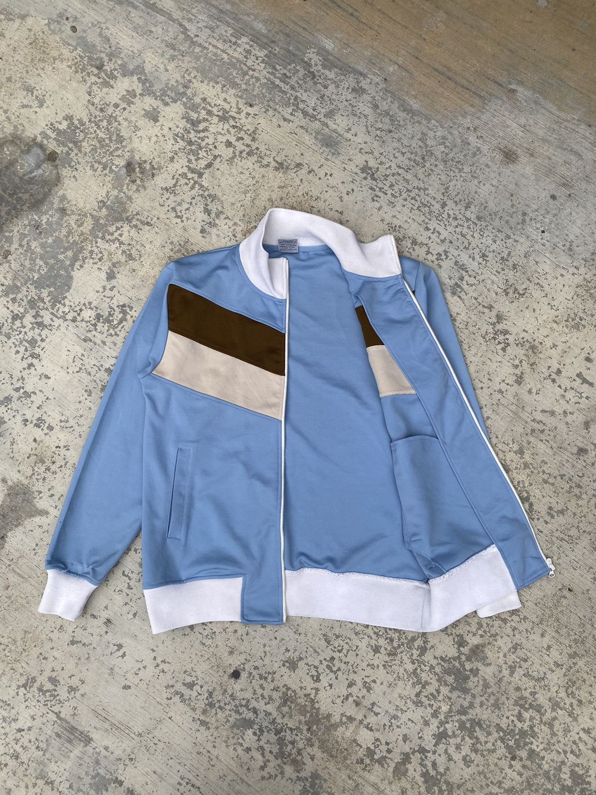 Body Glove Vintage Body Glove spelllout tracktop Size US L / EU 52-54 / 3 - 2 Thumbnail