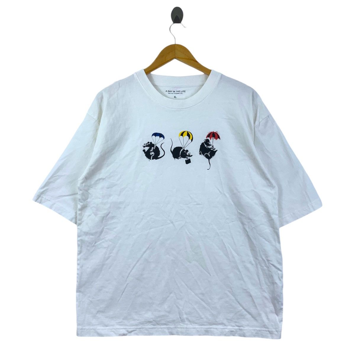 United Arrows UNITED ARROWS x BRANDALISED Banksy Rat Tee Shirt Size XL / US 12-14 / IT 48-50 - 1 Thumbnail