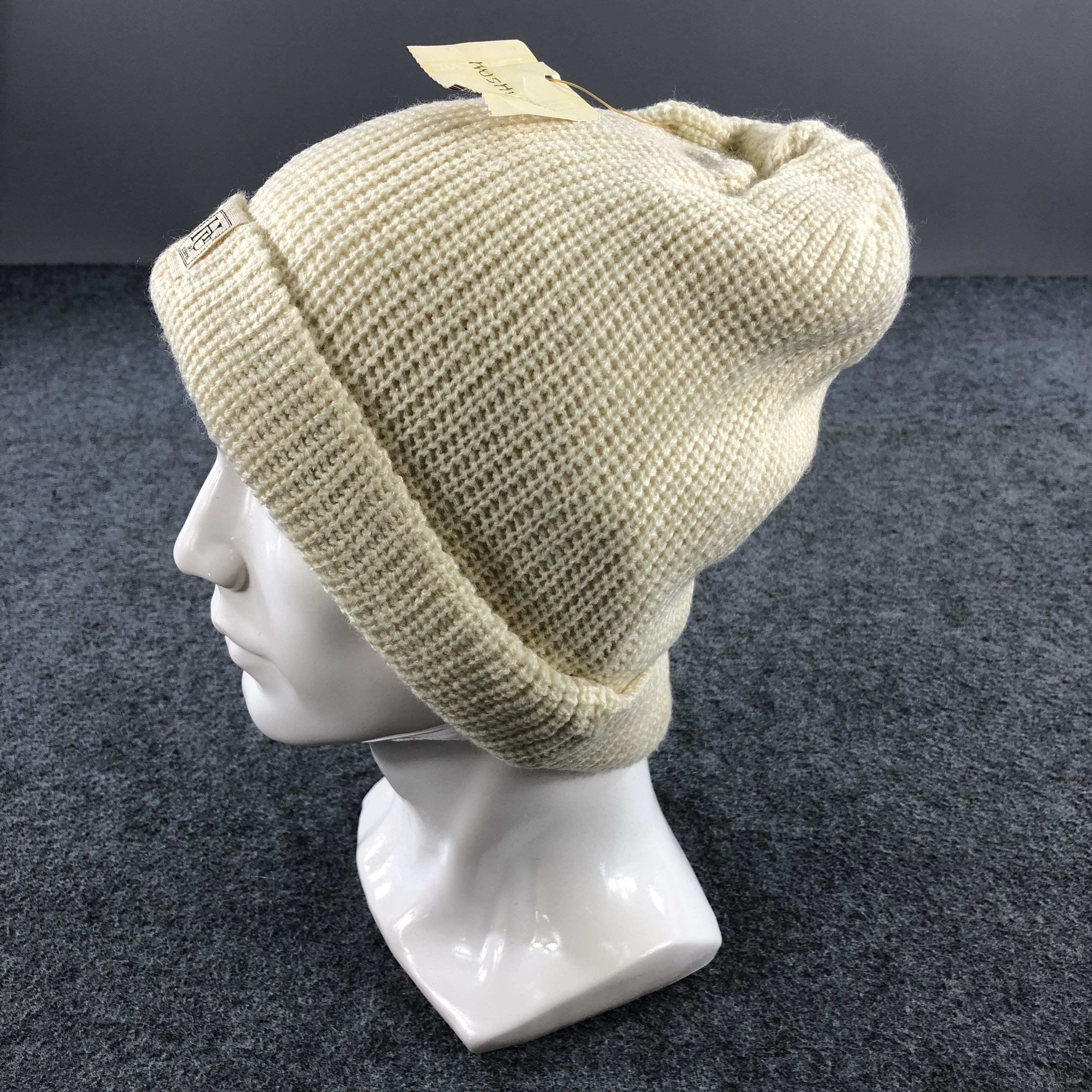 Vintage HushHush Beanie Snowcap Snow Hat Winter Hat B185 Size ONE SIZE - 2 Thumbnail