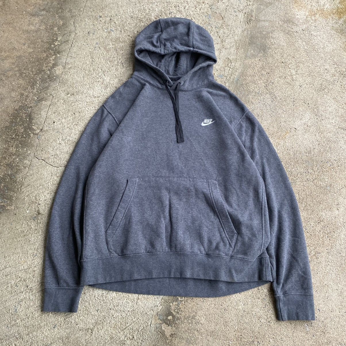 Nike × Vintage Vintage Y2K Nike Grey Hoodie Sweatshirt Size US XL / EU 56 / 4 - 2 Thumbnail