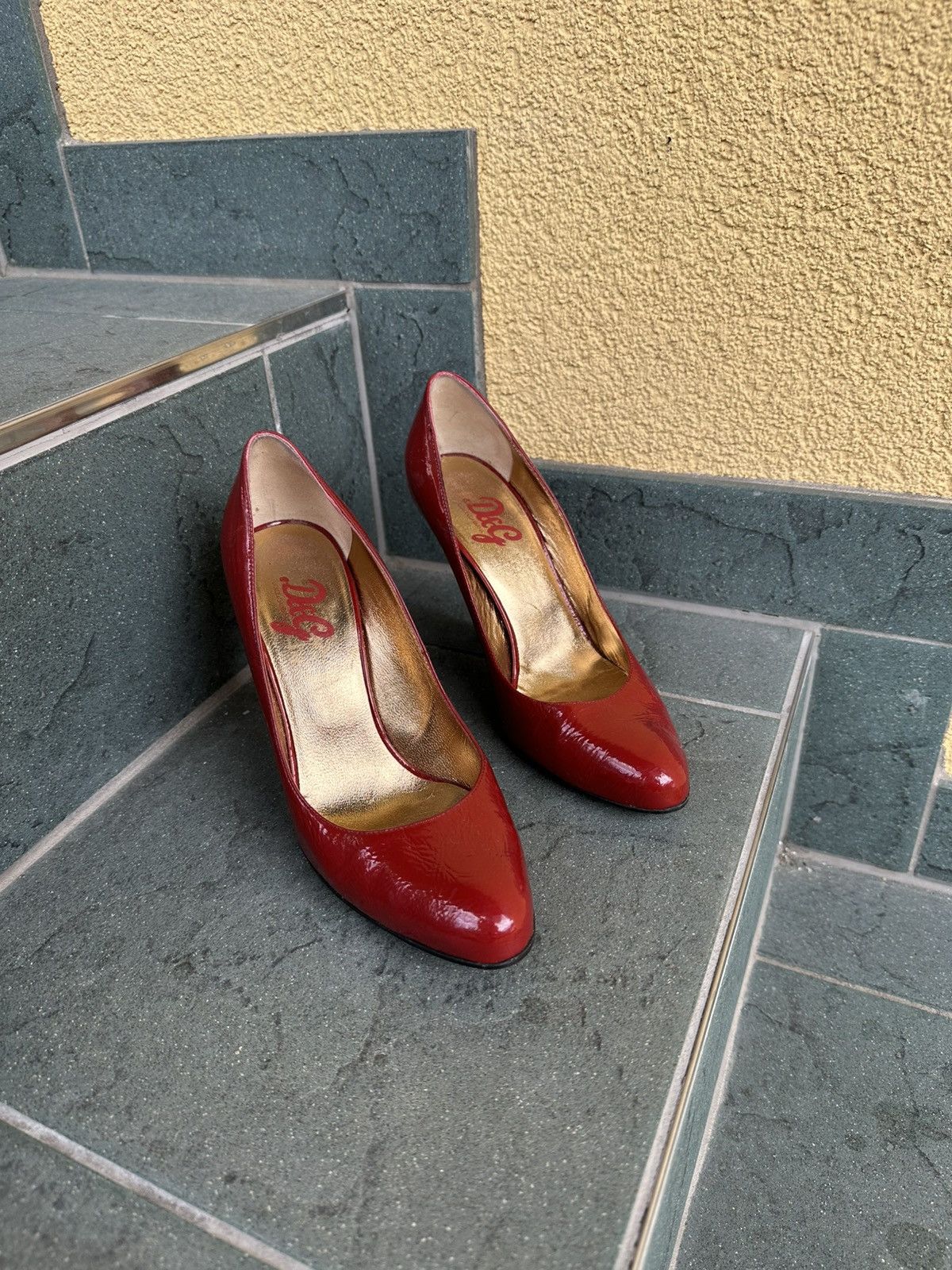 Dolce & Gabbana Dolce Gabbana Vintage Heels Luxury Shoes DG 36 Made In Italy Size US 6 / IT 36 - 1 Thumbnail