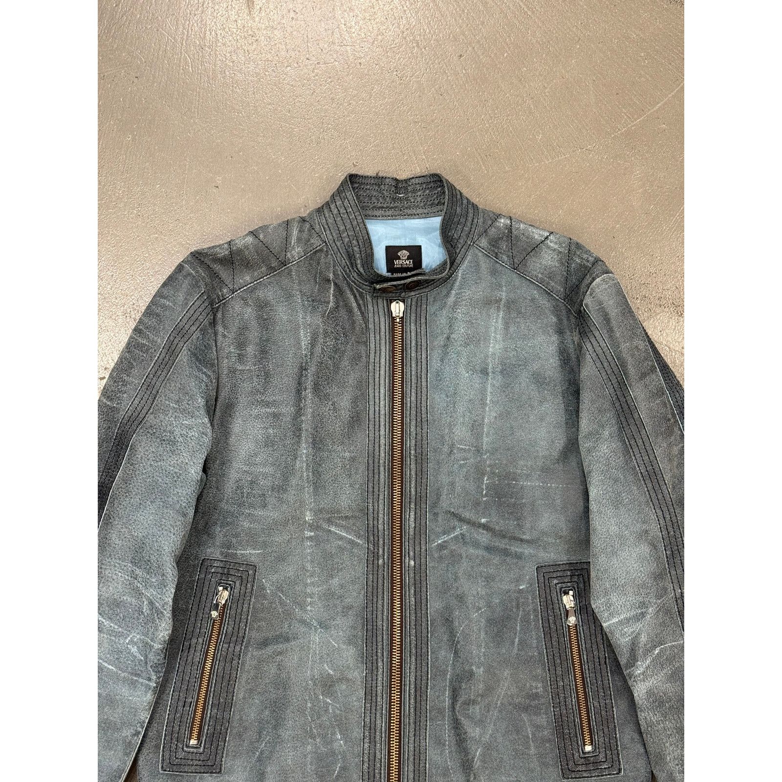 Versace 2000s Versace distressed leather jacket Size US M / EU 48-50 / 2 - 3 Thumbnail
