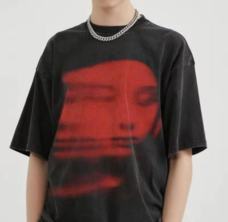 Japanese Brand Gothic Red FACE Print Black T-Shirt Hipster Graphic Tees Size US L / EU 52-54 / 3 - 1 Thumbnail