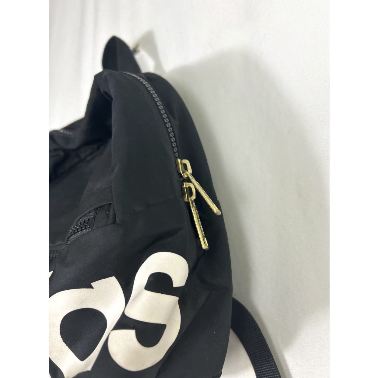 Adidas ADIDAS Unisex Linear Mini Backpack Black White 9.5"H 10"L 3"W Zipper Gold Zip Bag Polyester Mens Womens Backpack Size ONE SIZE - 5 Thumbnail