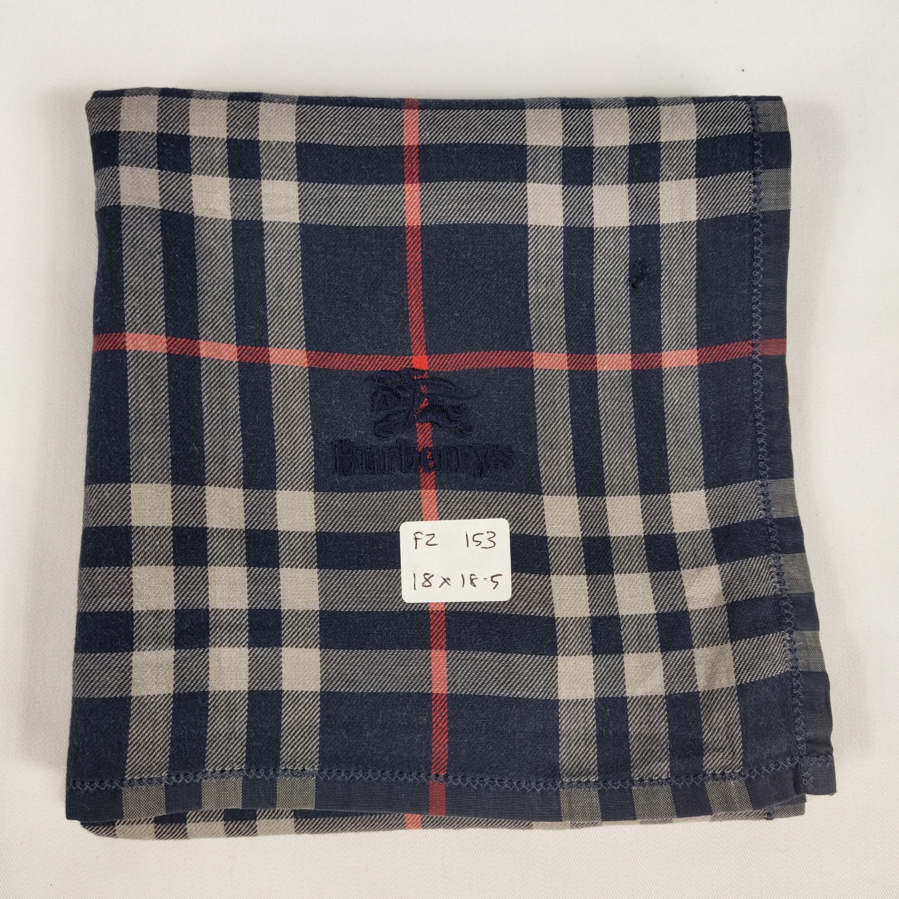 Burberry × Vintage Burberry Handkerchief / Neckerchief / Bandana FZ153 Size ONE SIZE - 2 Thumbnail