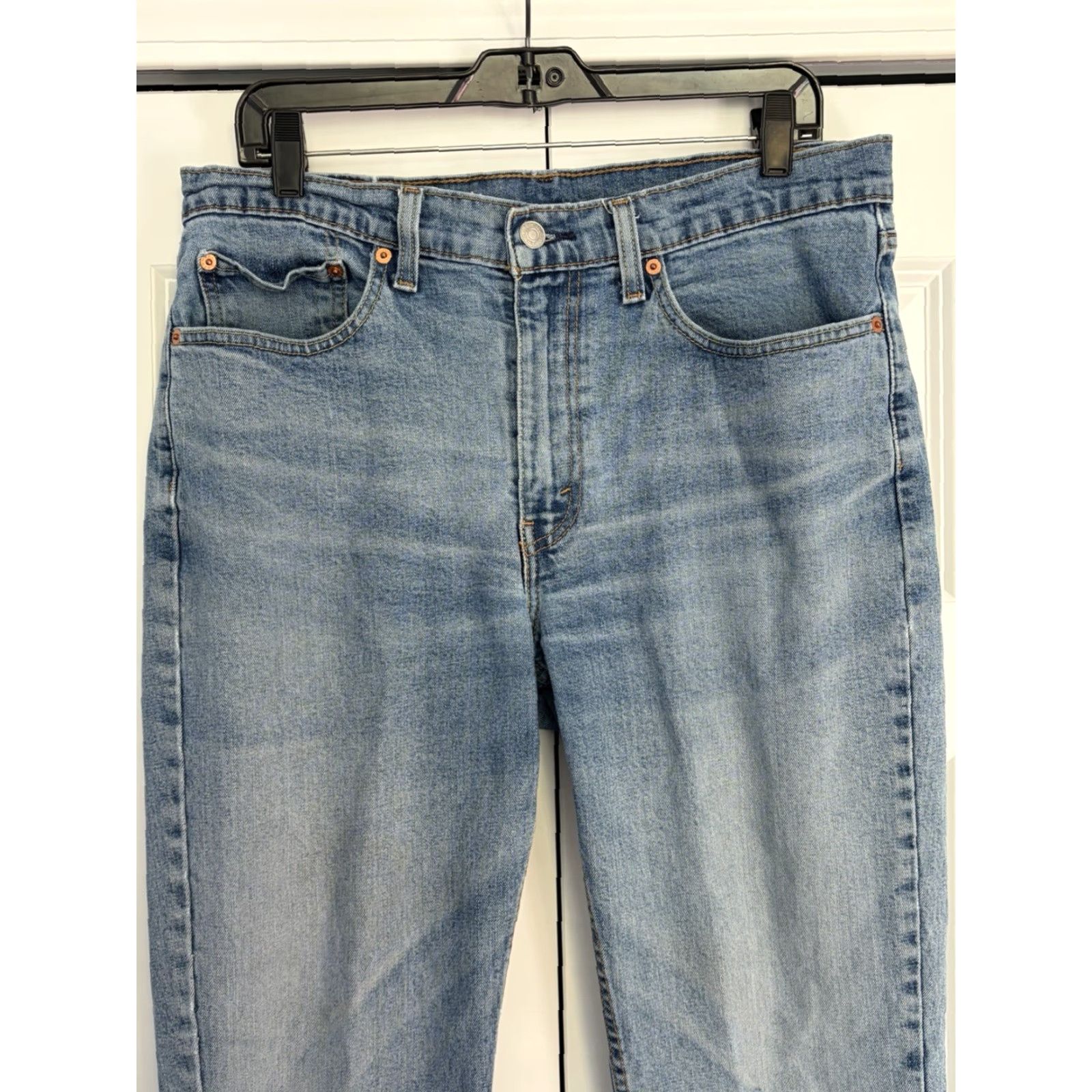 Levi's Levi's 541 Men's Athletic Taper Jeans Blue Size 34x30 Distressed Zip Stretch Denim 5-Pocket Modern Grunge Skater Mens Jeans Size US 34 / EU 50 - 3 Thumbnail