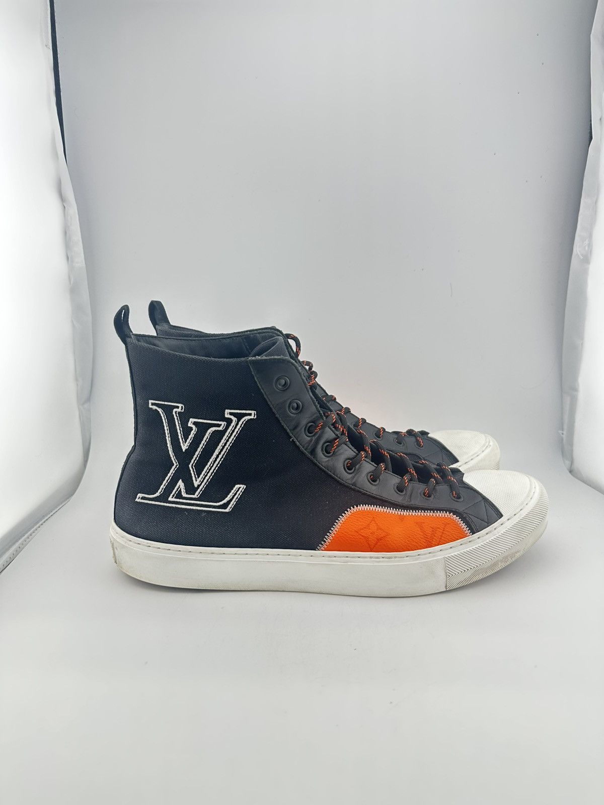 Louis Vuitton Louis Vuitton Tattoo Sneaker Size US 10.5 / EU 43-44 - 1 Thumbnail