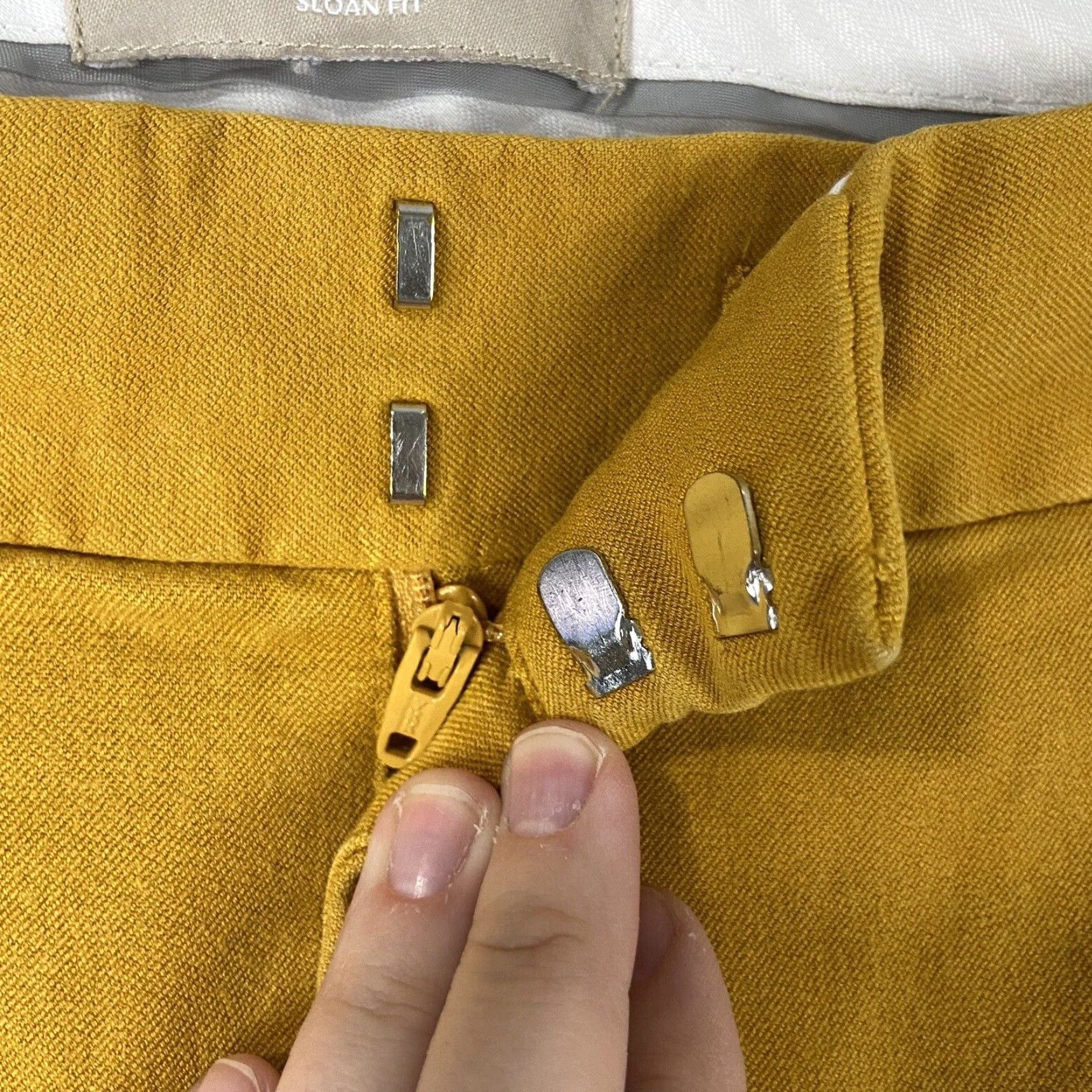 Banana Republic VINTAGE Banana Republic Sloan Chino Pants Women 34 Regular Yellow Size 24" / US 00 / IT 34 - 6 Thumbnail