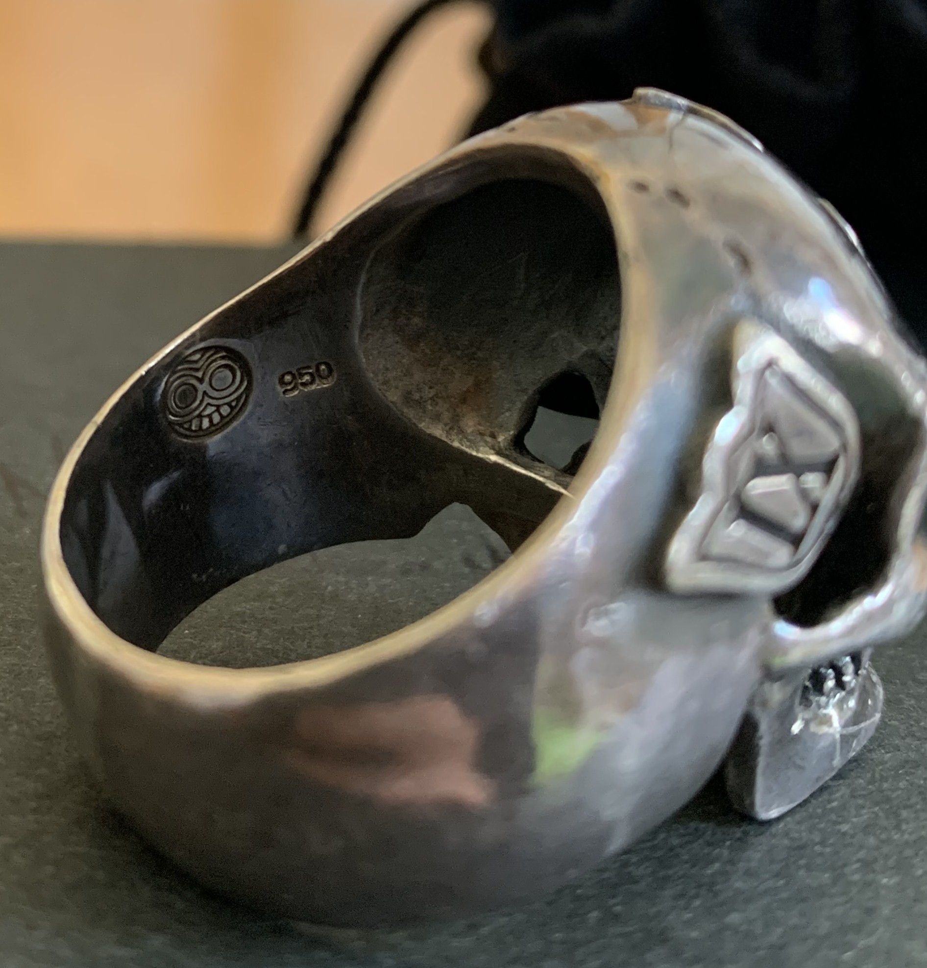Number (N)ine SS05 "Nightcrawler" Bejeweled Silver Skull Ring w/ box Size ONE SIZE - 7 Thumbnail