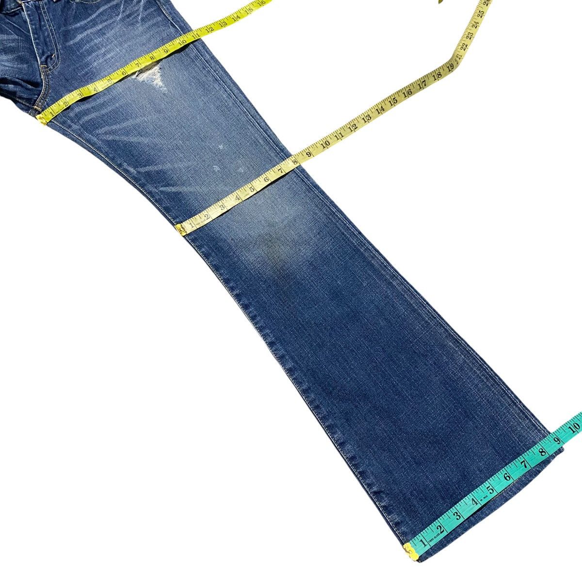 Levi's Vintage Levis 517 Flare Jeans Distressed Size US 30 / EU 46 - 19 Thumbnail