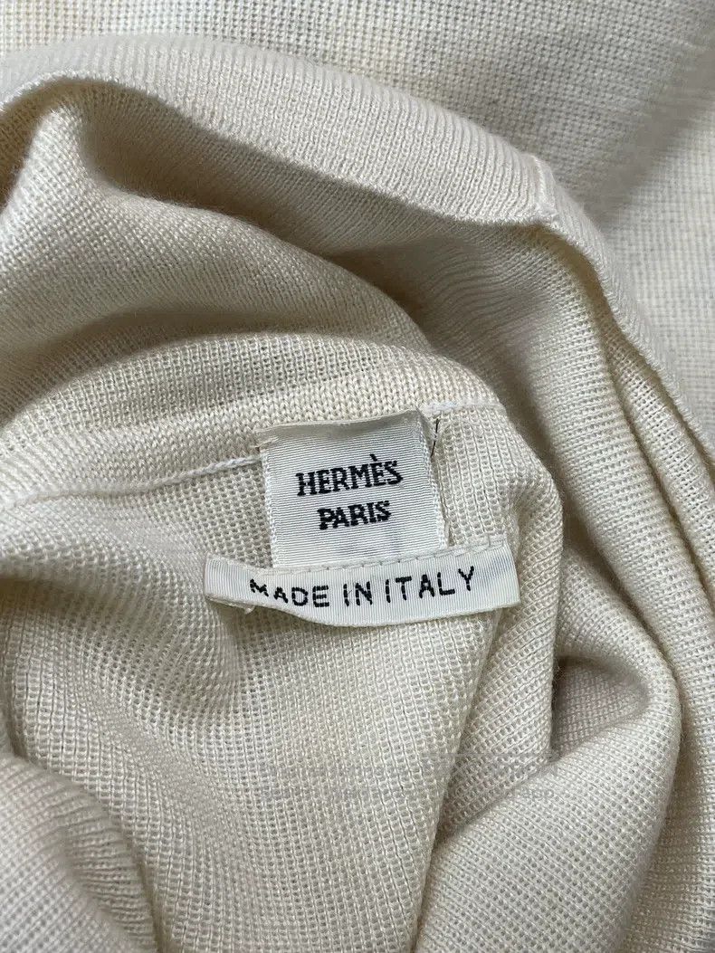 Hermes Hermes Silk Print Patch Cashmere High Neck Sleeveless Top Size XS / US 0-2 / IT 36-38 - 4 Thumbnail