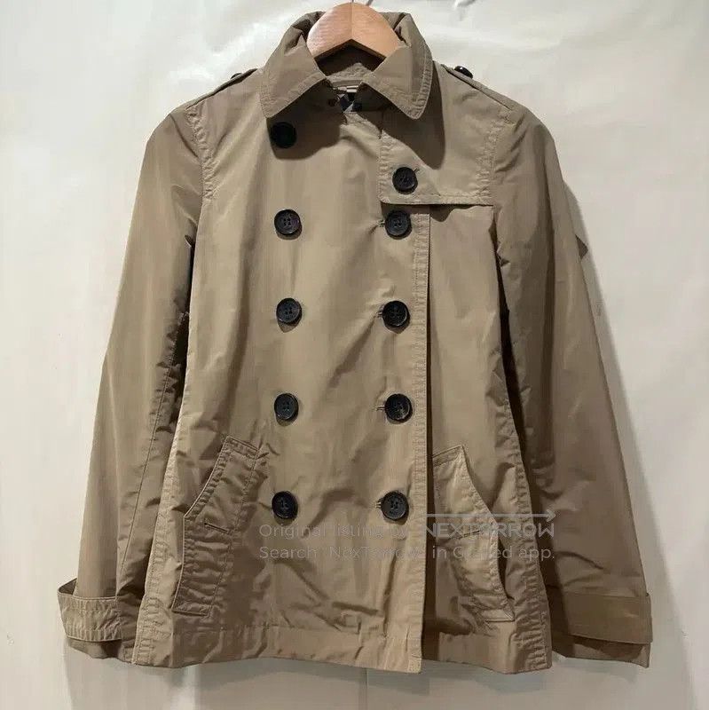 Burberry Burberry Women's Khaki Short Trench Coat. Size XXS / US 00 / IT 34 - 1 Thumbnail