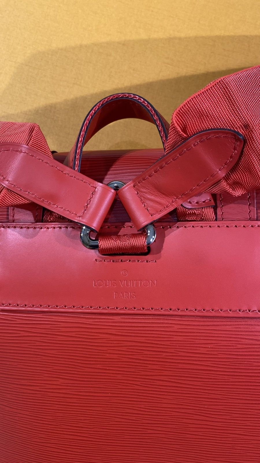 Louis Vuitton × Supreme Louis Vuitton X SUPREME Christopher backpack Red EPI Leather Size ONE SIZE - 11 Thumbnail