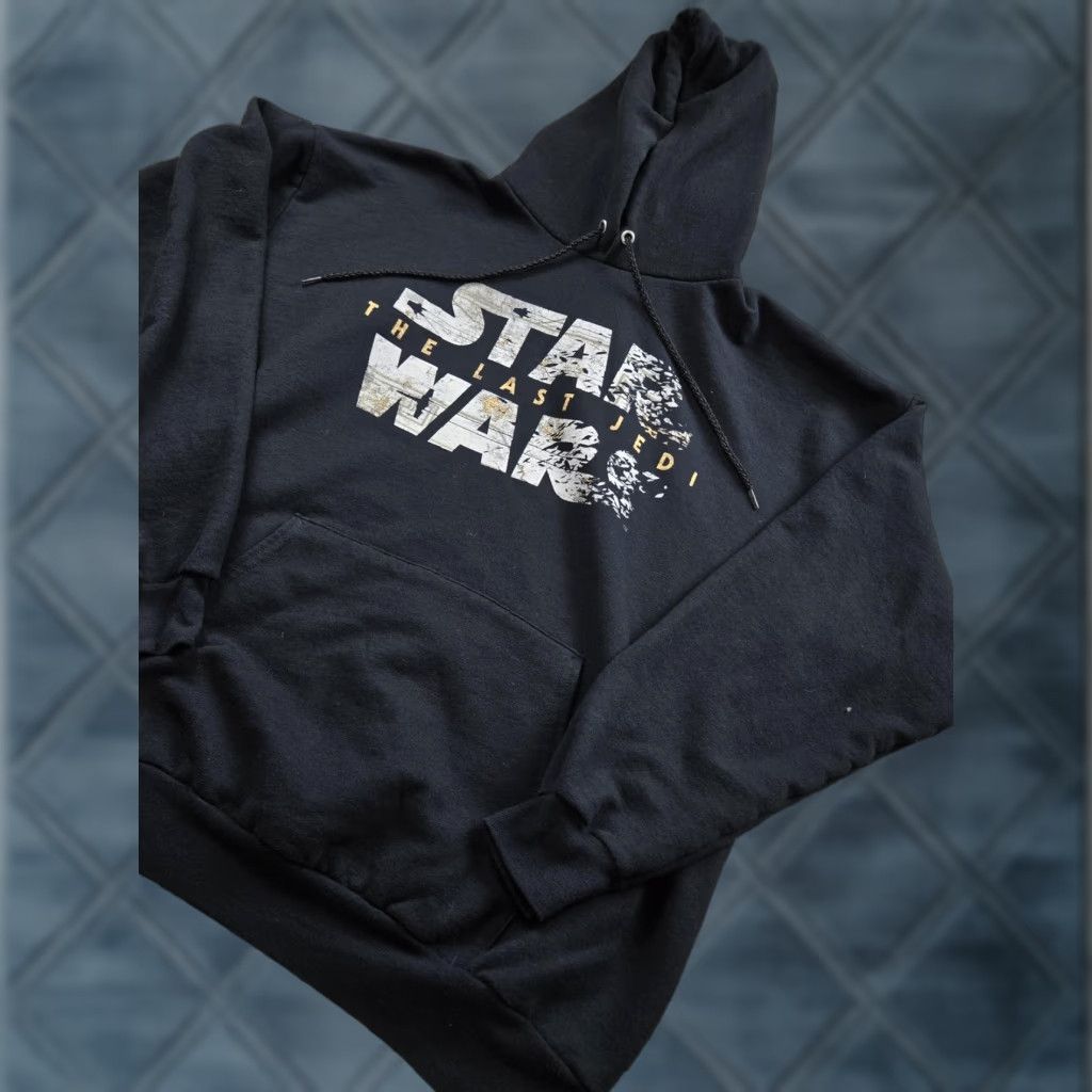 Hanes Star Wars Last Jedi Hoodie Mens XL Black Hanes Disneyland Pullover Sweatshirt Size US XL / EU 56 / 4 - 1 Thumbnail