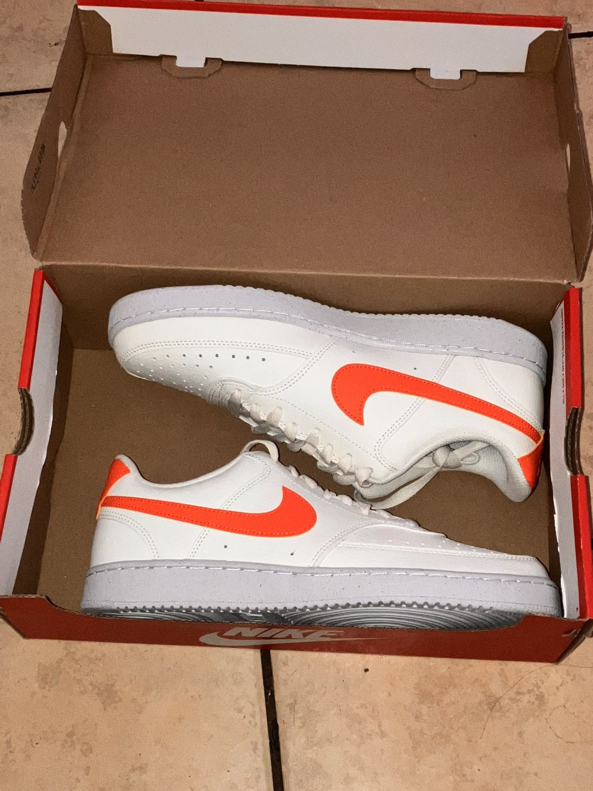 Other Nike men’s shoes sneakers Size US 8 / EU 41 - 3 Thumbnail