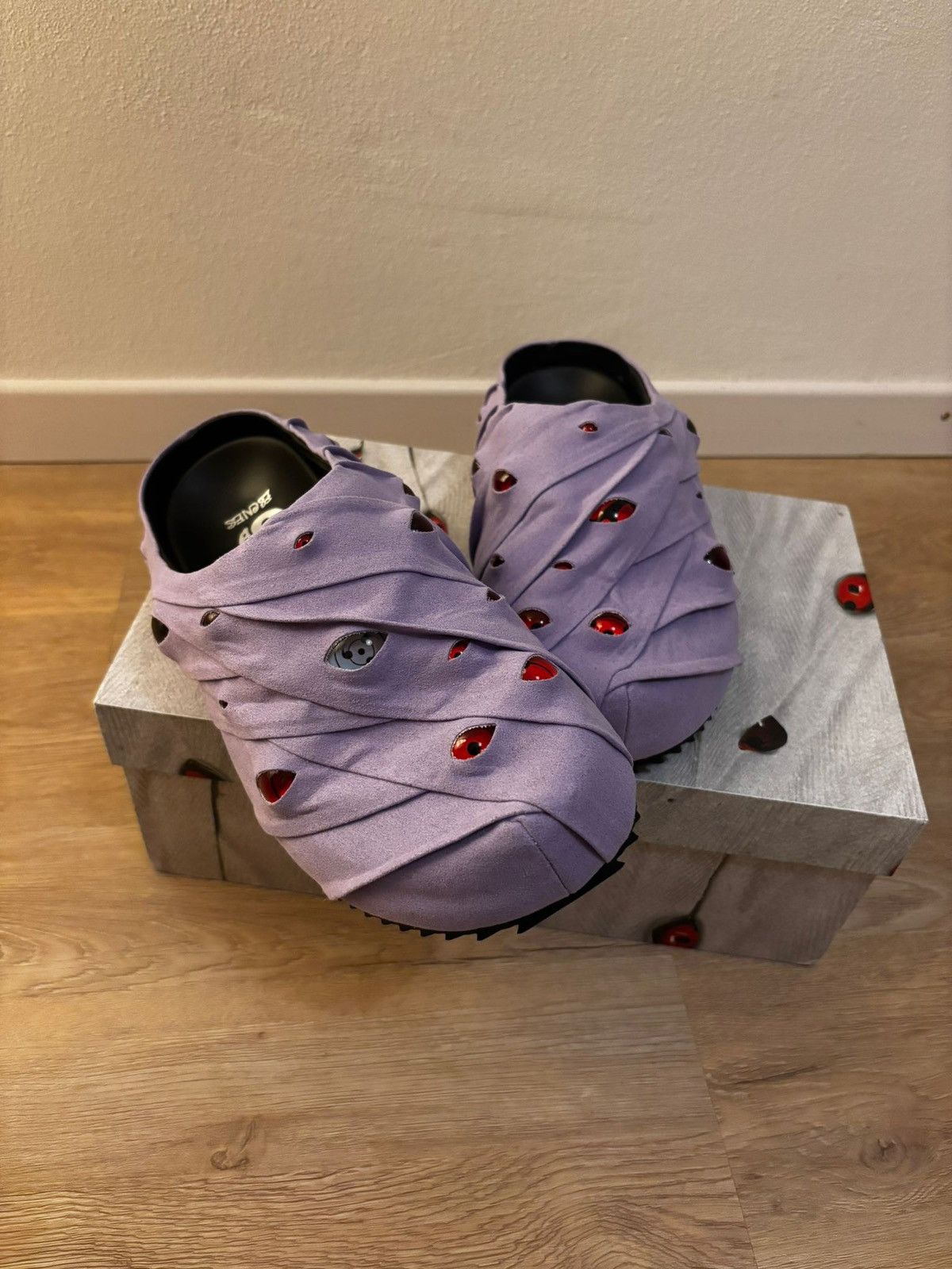 ESENES WORLDWIDE ESENES Purple Danzo Eyeball Mules Size US 9 / EU 42 - 1 Thumbnail