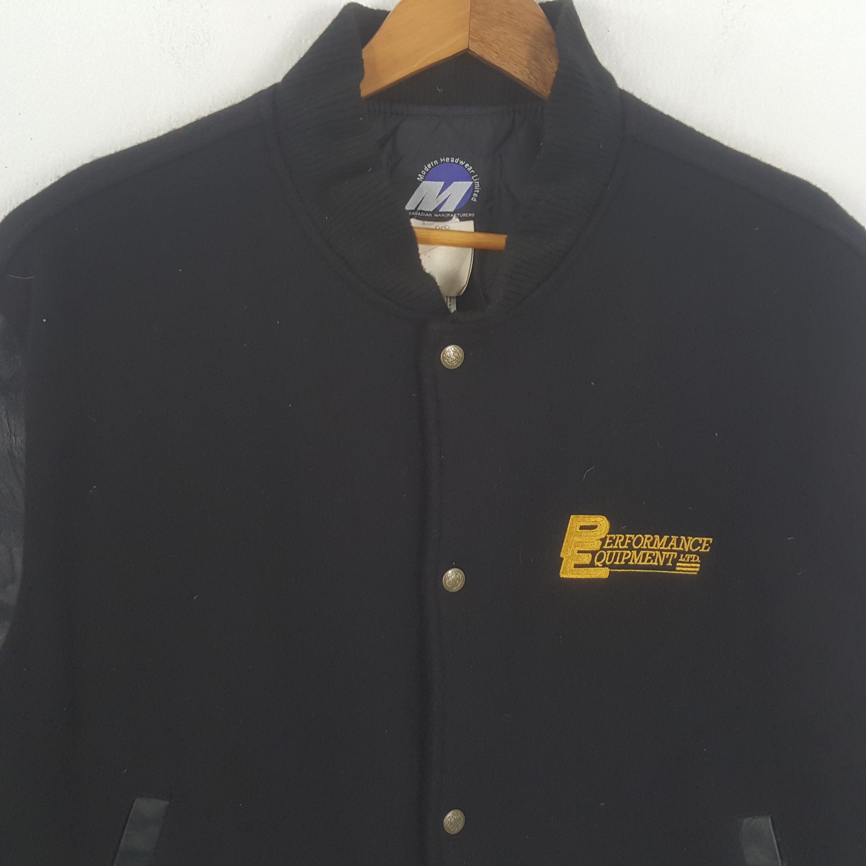 Vintage Vintage VOLVO Motorsport Racing Varsity Jacket Size US L / EU 52-54 / 3 - 4 Thumbnail