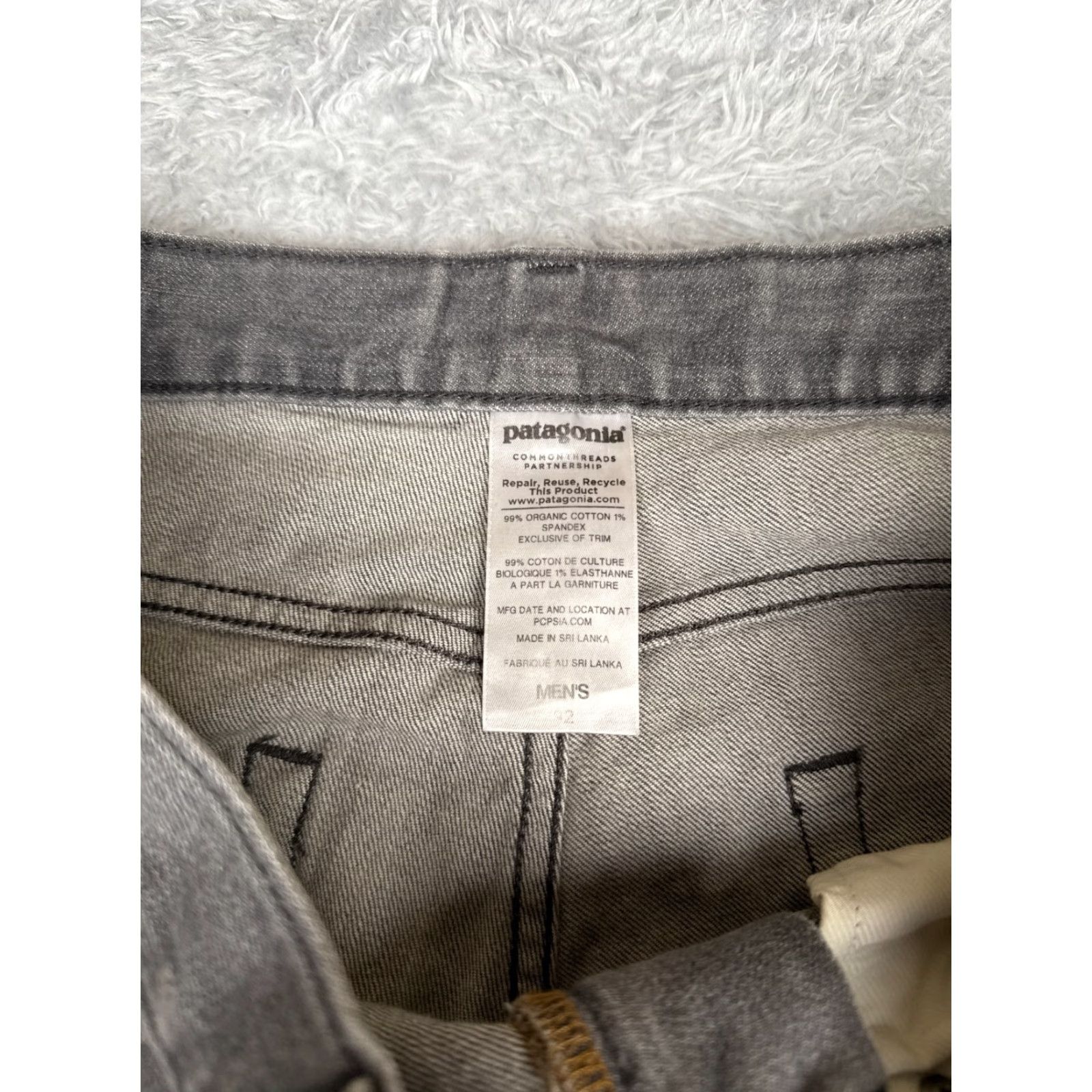 Patagonia Patagonia Jeans Mens 32 Gray Denim Straight Leg Cotton Blend Mid Rise Hike Camp Jeans Size US 32 / EU 48 - 6 Thumbnail