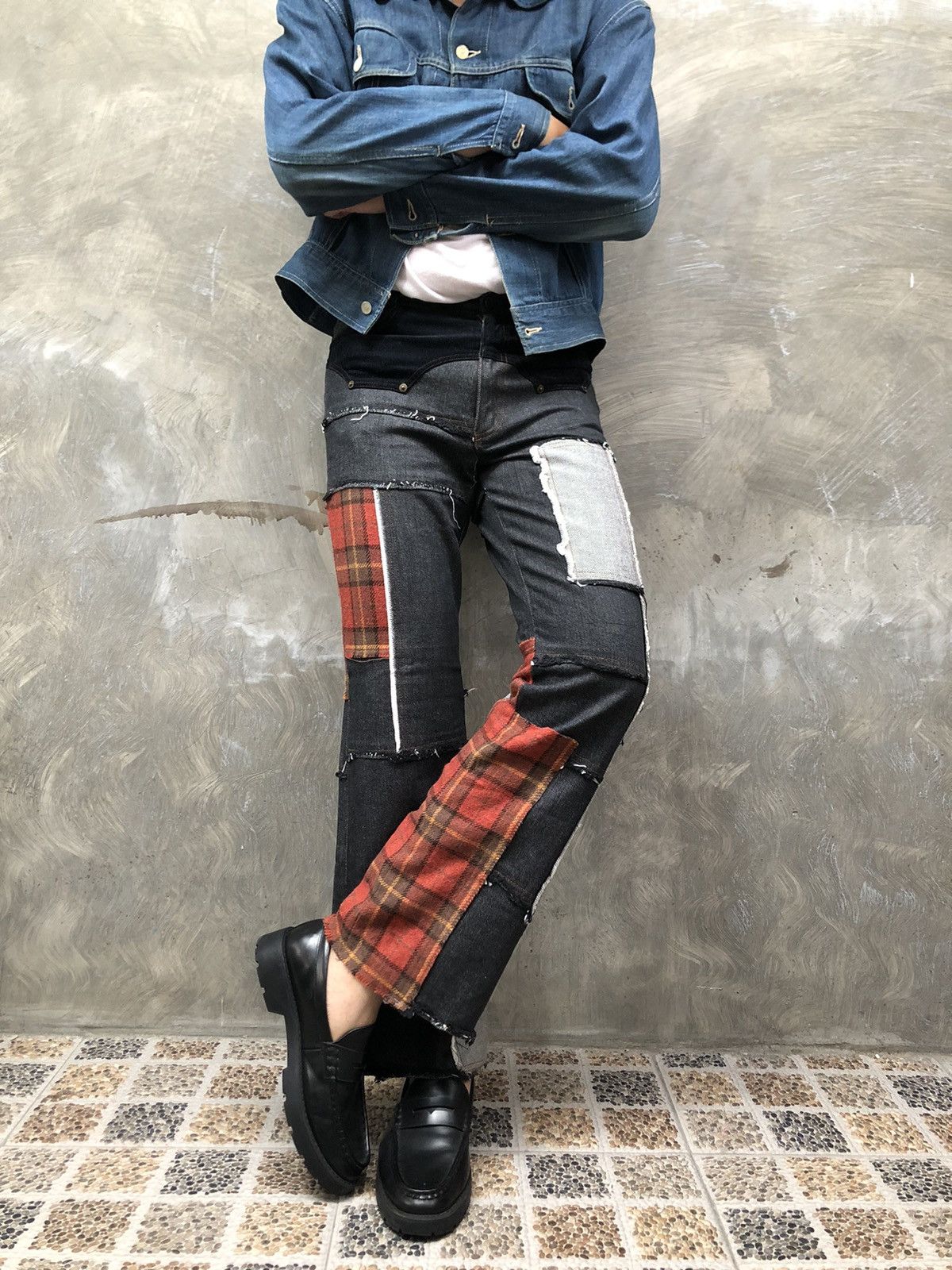 Japanese Brand Y2K Betty’s Blue Patchwork Grunge Style Denim Size US 28 / EU 44 - 1 Thumbnail
