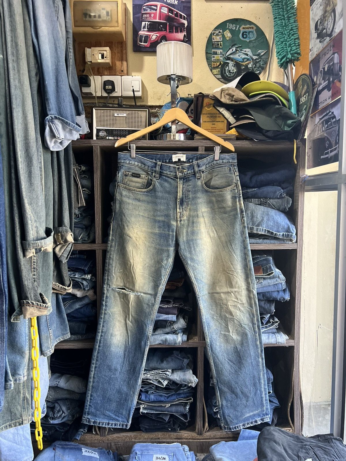 🔥Rare Quiksilver Distressed Denim