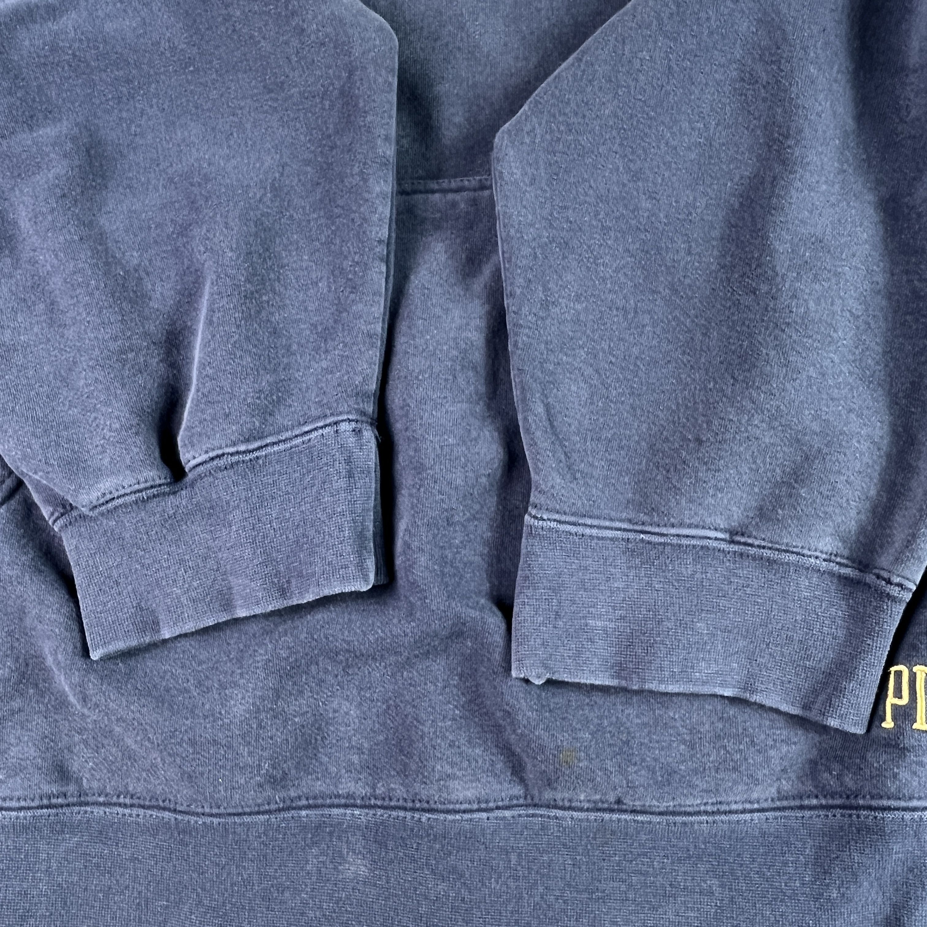 NCAA Pittsburgh Pitt Panthers Sweatshirt Blue Faded Hoodie Size US XXL / EU 58 / 5 - 10 Thumbnail