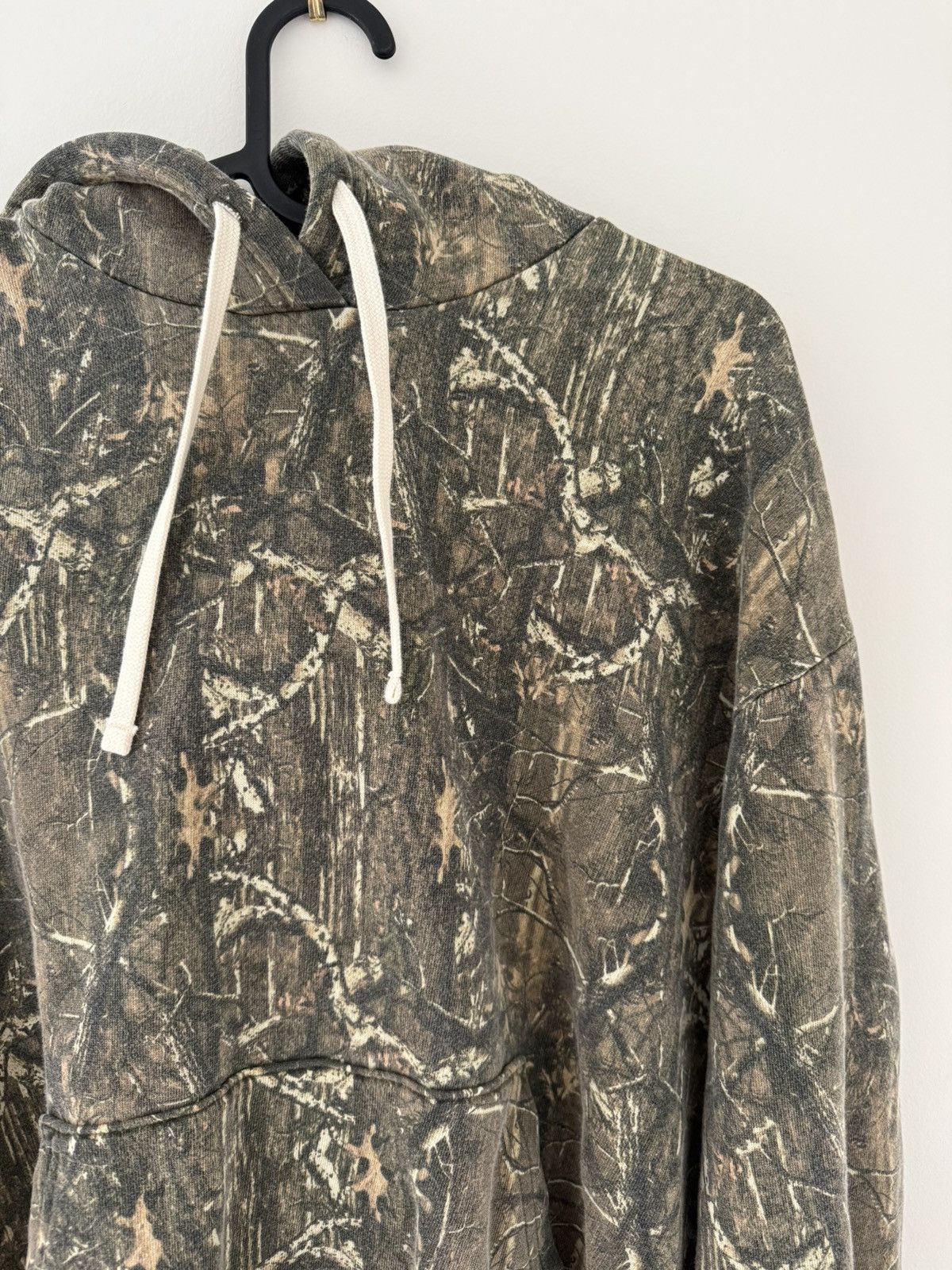 John Elliott John Elliott Real Tree Skeptic Camo hoodie medium realtree Size US M / EU 48-50 / 2 - 2 Thumbnail