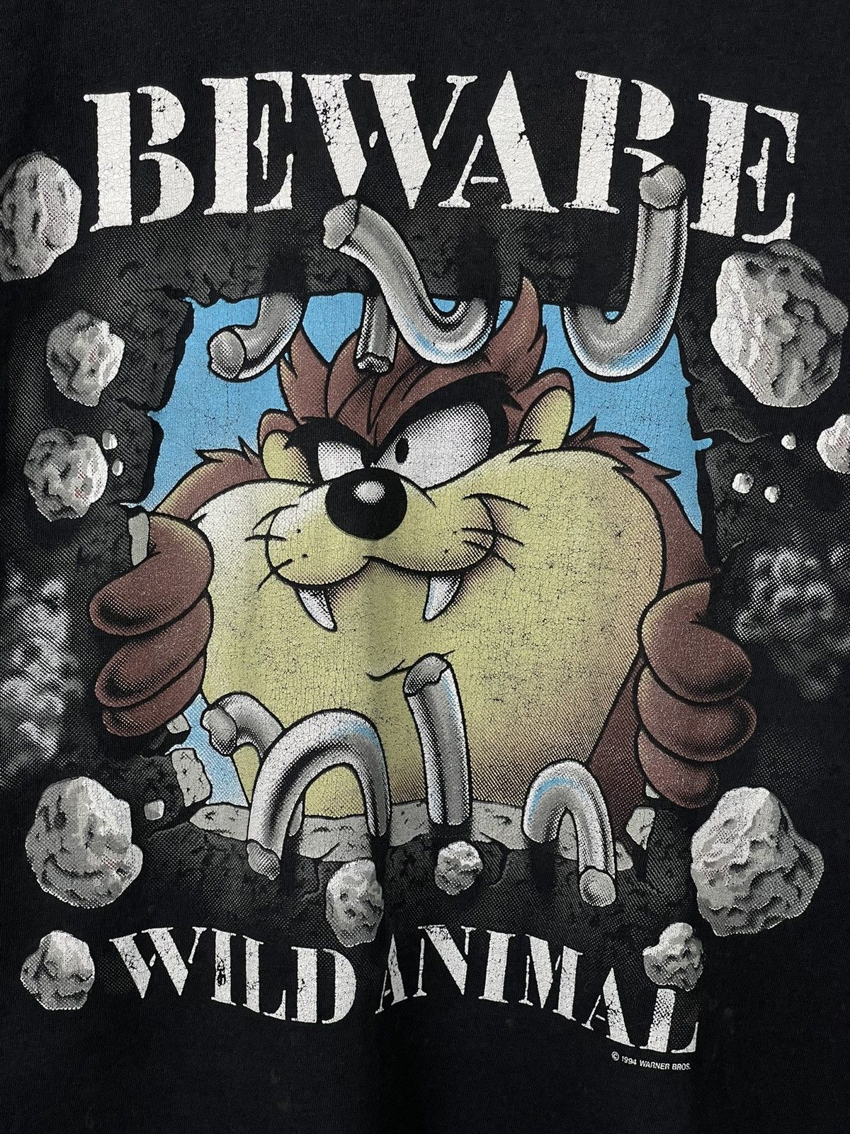 Warner Bros Vintage Warner Bros 1994 Tasmanian Devil Destroyed T-Shirt Size US S / EU 44-46 / 1 - 8 Thumbnail