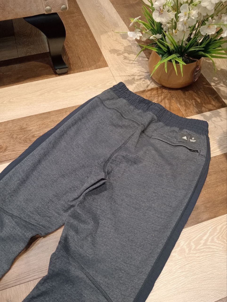 Adidas × Reigning Champ ADIDAS x REIGNING CHAMP SWEATPANTS Size US 28 / EU 44 - 12 Thumbnail