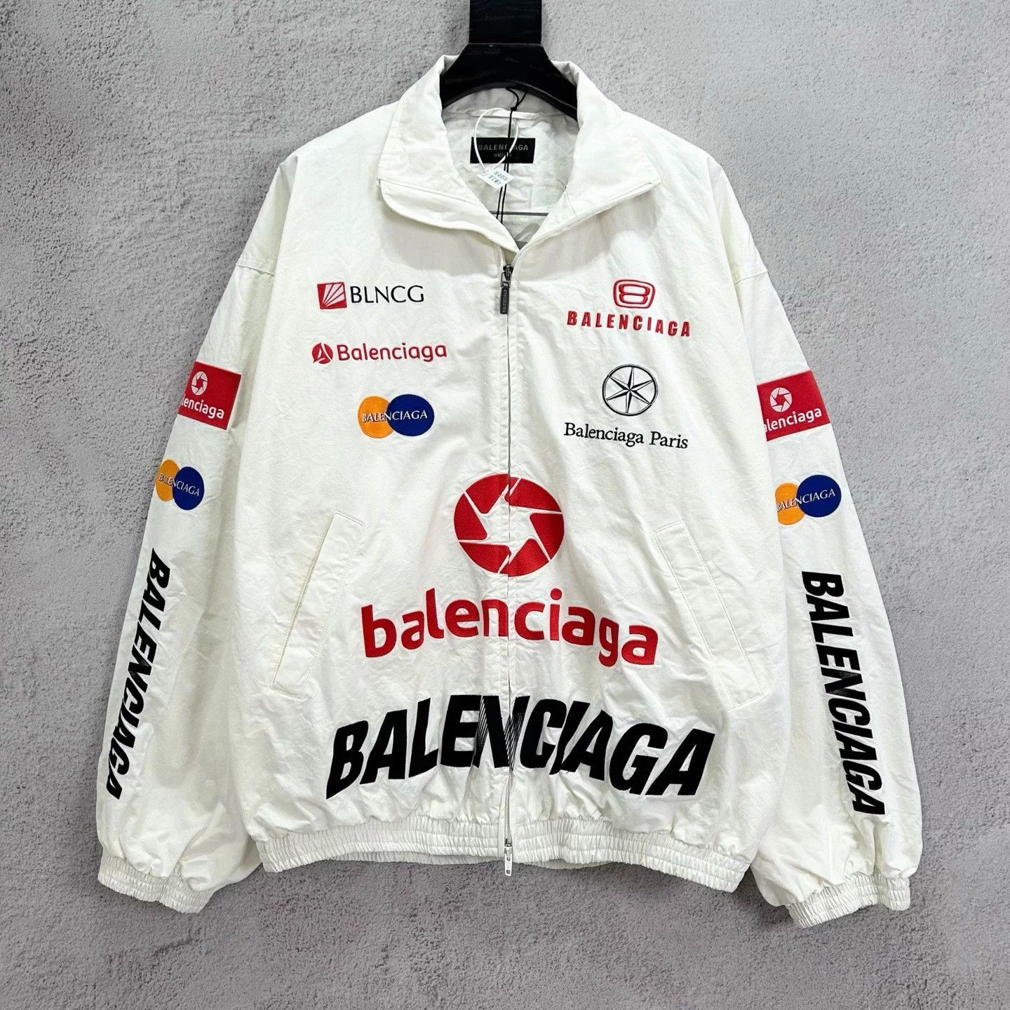 Balenciaga BALENCIAGA Racing Logo Zipped White Windbreaker S Size US S / EU 44-46 / 1 - 1 Thumbnail