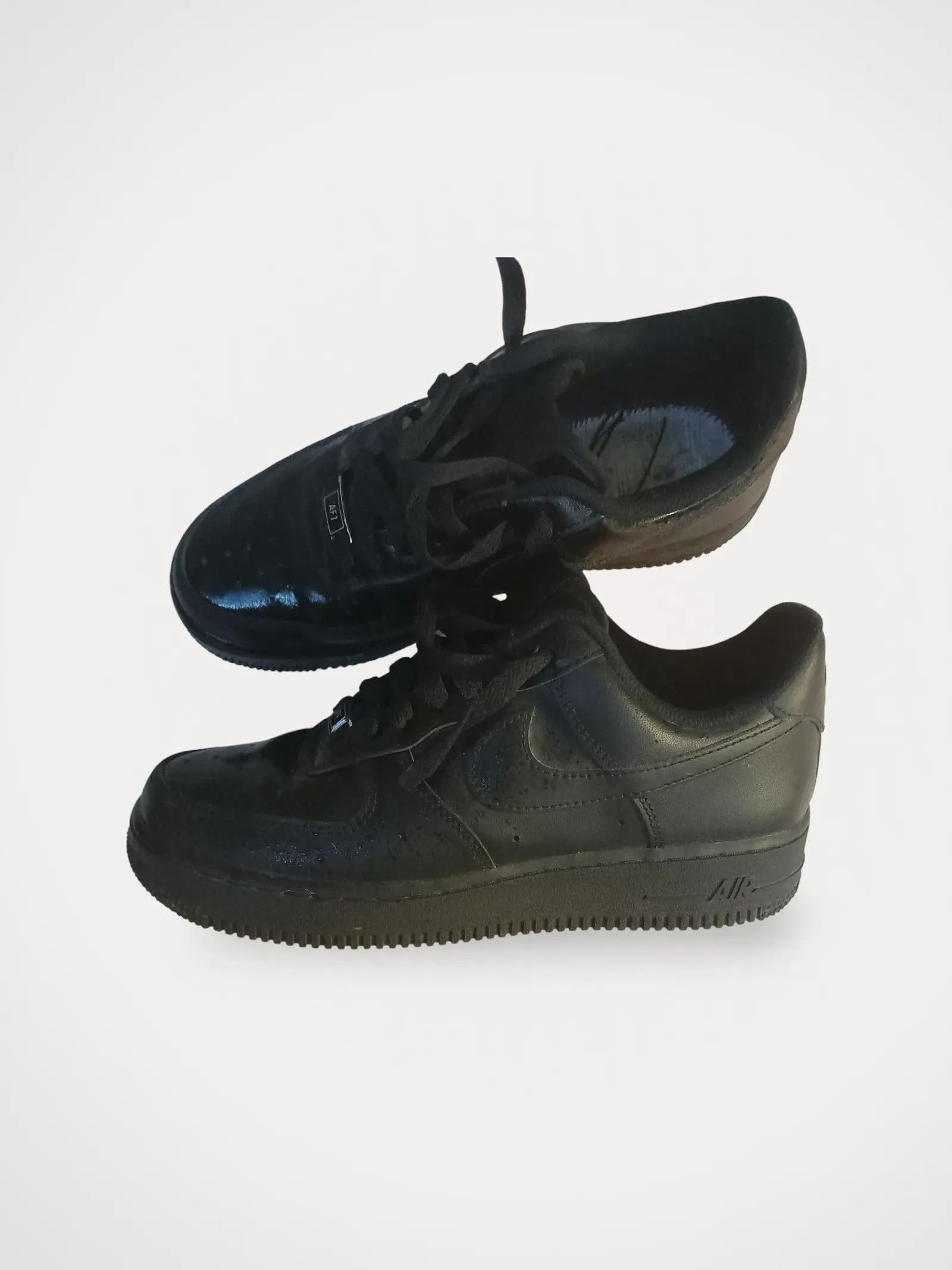 Nike Nike Air Nike Air Sneakers Size US 10 / IT 40 - 1 Thumbnail