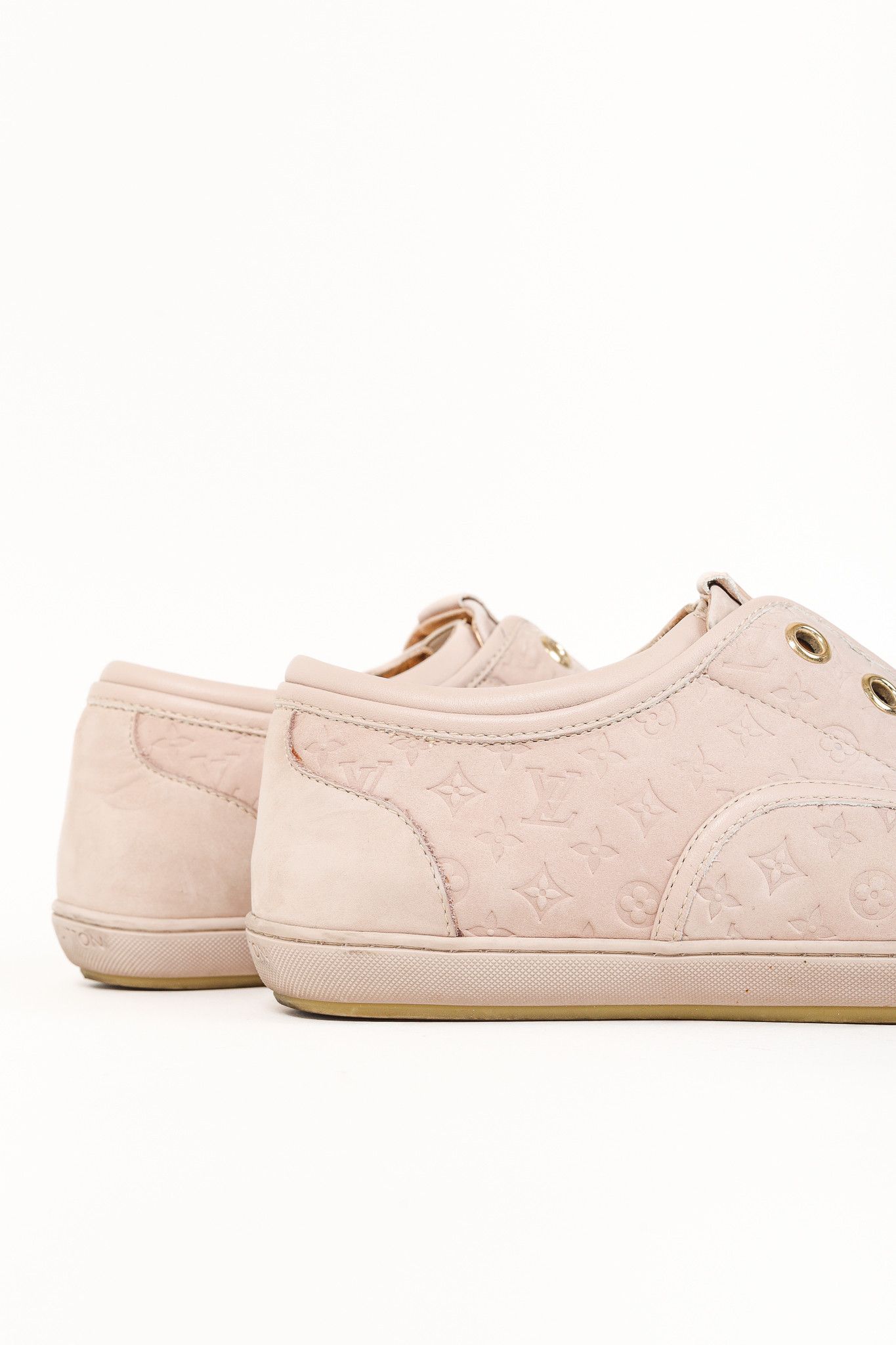 Louis Vuitton Louis Vuitton Popincourt Monogram Embossed Nubuck Sneakers Size US 5 / IT 35 - 8 Thumbnail
