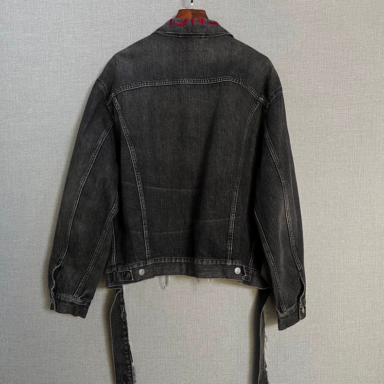 Balenciaga Balenciaga size 36 Black and grey embroidered logo denim j Size US M / EU 48-50 / 2 - 2 Thumbnail