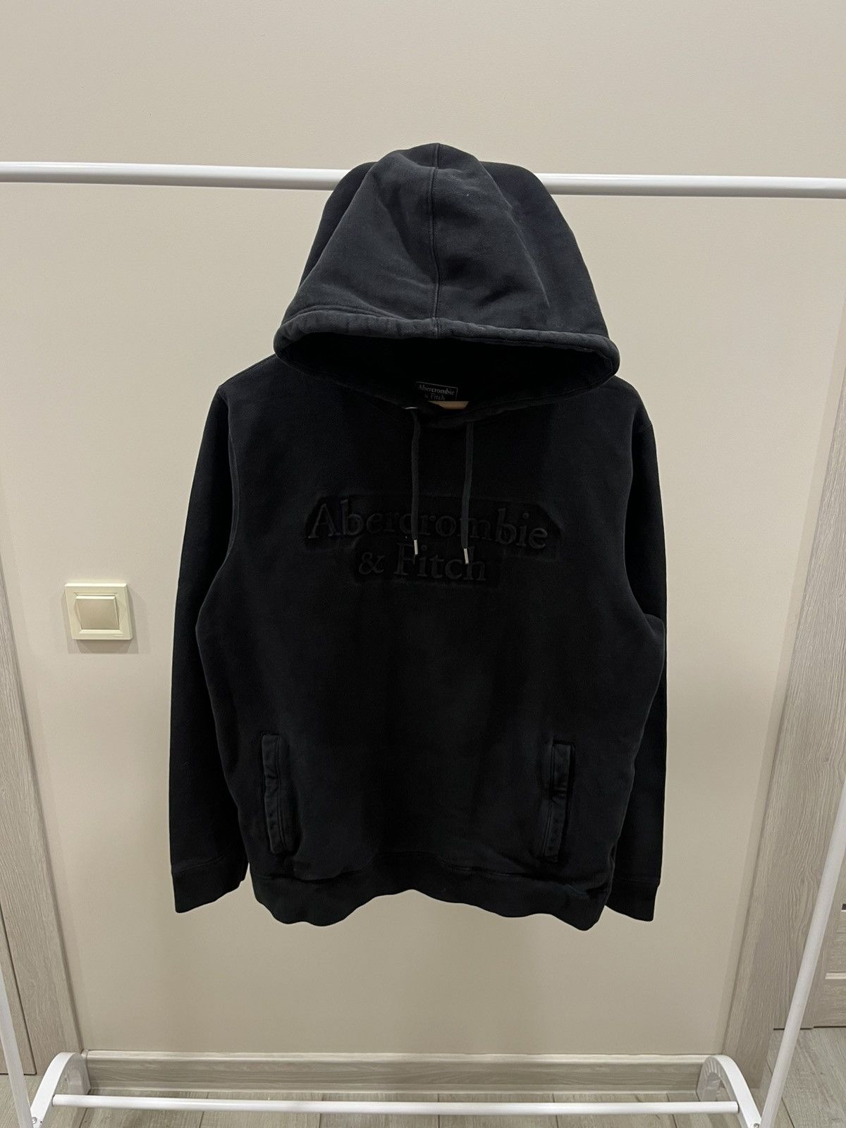 Abercrombie & Fitch Vintage Y2K Black Abercrombie & Fitch Essential Hoodie! Size US L / EU 52-54 / 3 - 1 Thumbnail