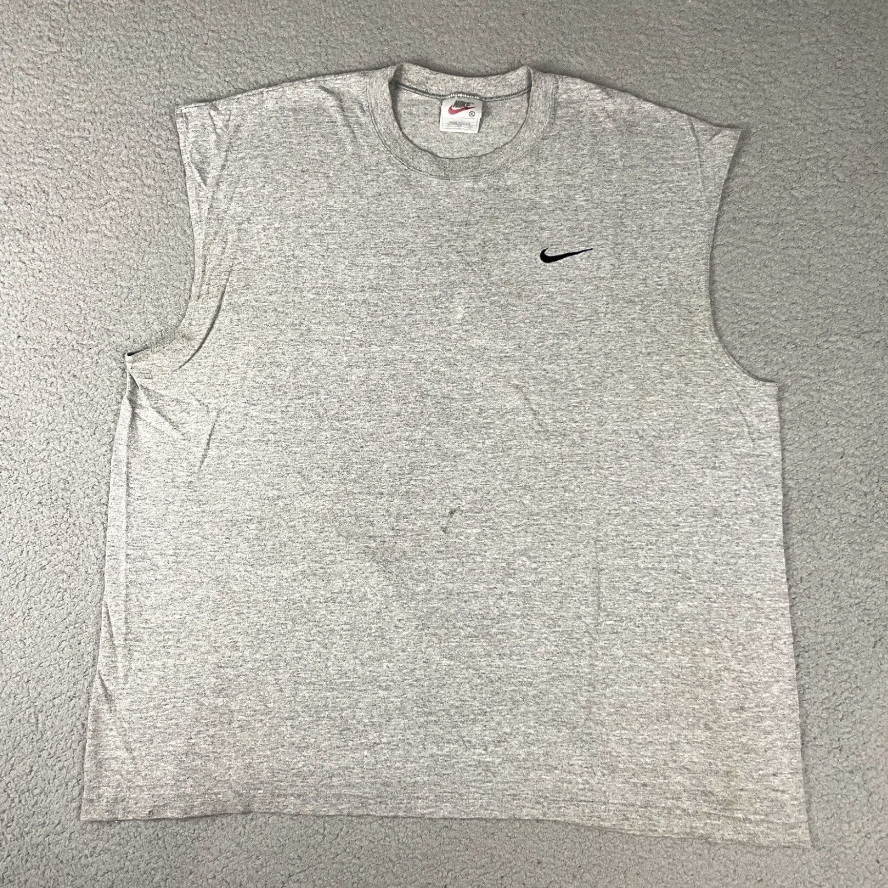 Nike VINTAGE Nike Shirt Adult XL Gray Sleeveless USA T Shirt Surf Sports Mens Size US M / EU 48-50 / 2 - 2 Thumbnail