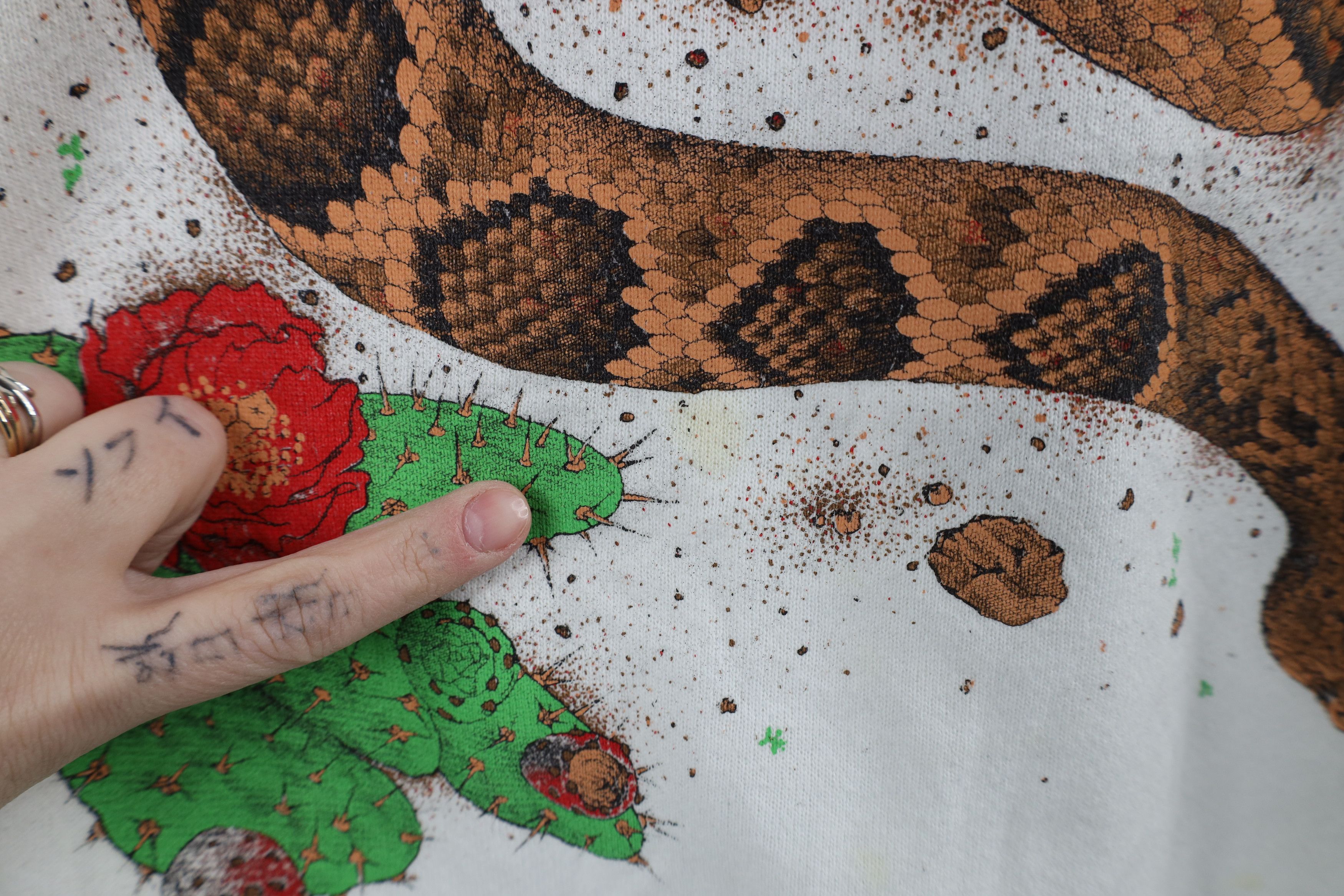Vintage Vintage 90s Streetwear Scorpion Rattlesnake Sweatshirt USA Size US XL / EU 56 / 4 - 6 Thumbnail