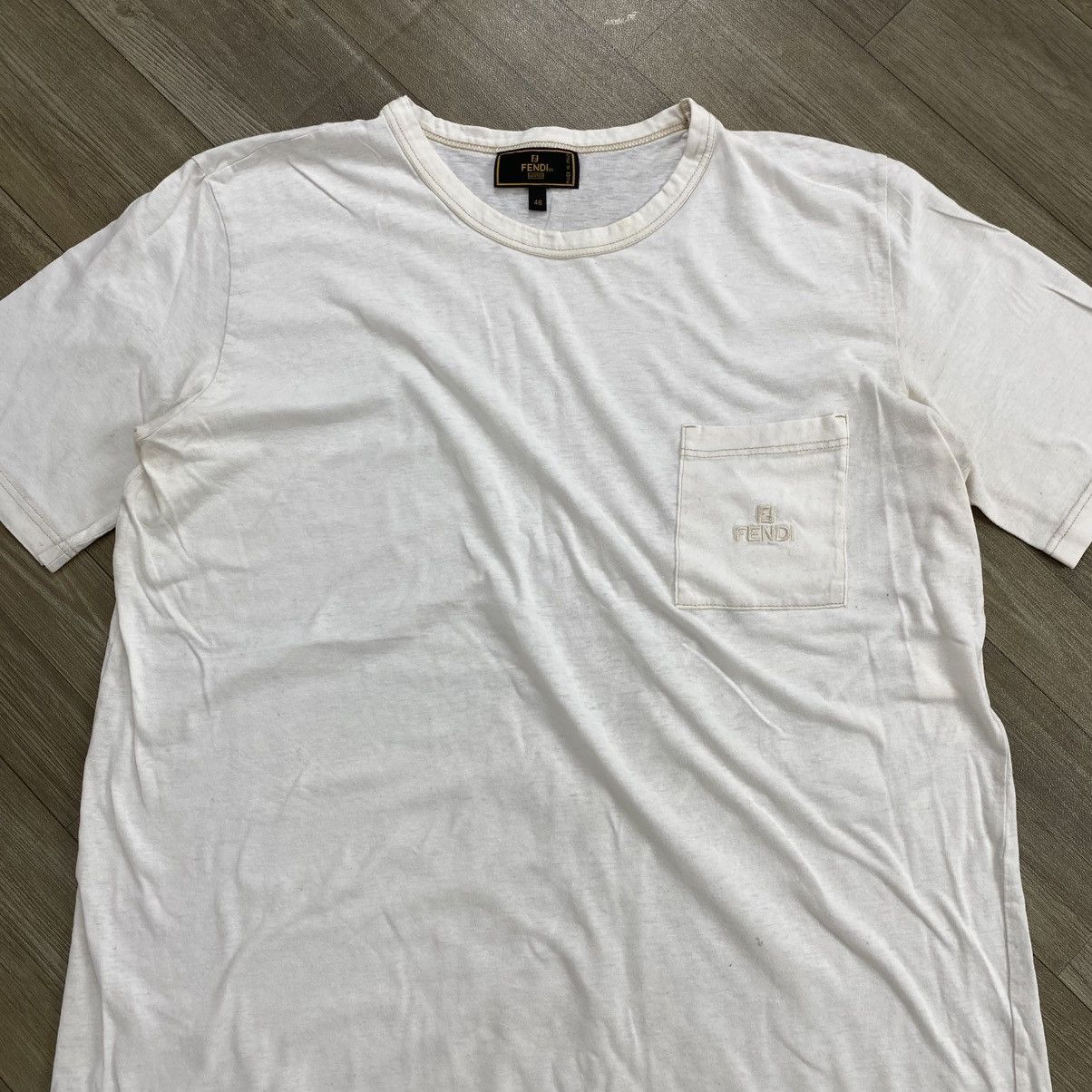 Fendi Vintage Fendi Italy Pocket Logo Luxury T-shirt Size US M / EU 48-50 / 2 - 2 Thumbnail