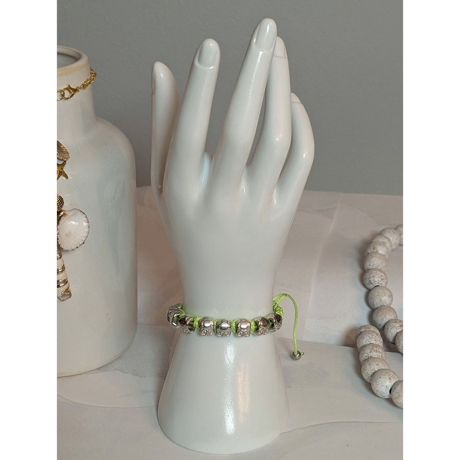 Vintage Cute VTG Lime & Silver Owl Bead Paracord Adjustable Bracelet Size ONE SIZE - 2 Thumbnail