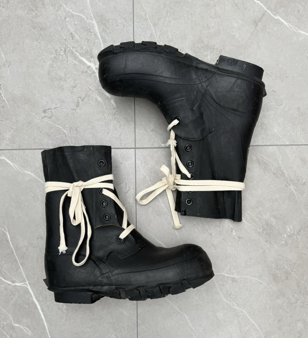 Vintage MILITARY Bunny/Mickey Combat Boots