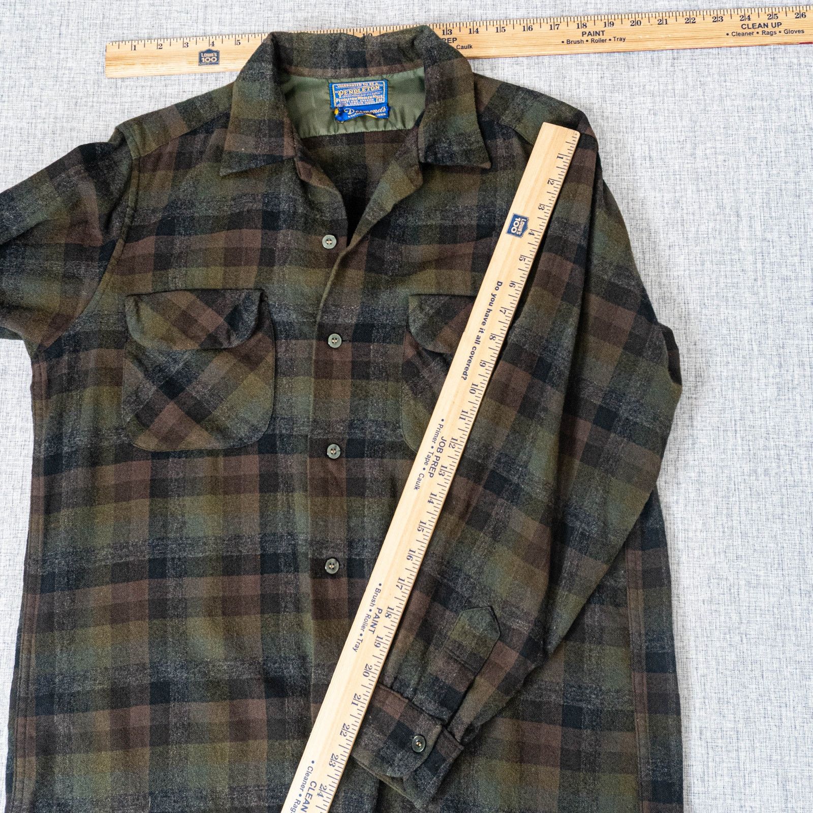 Pendleton 1950s Pendleton Wool Board Shirt Desmond’s Plaid Loop Collar Size US M / EU 48-50 / 2 - 8 Thumbnail
