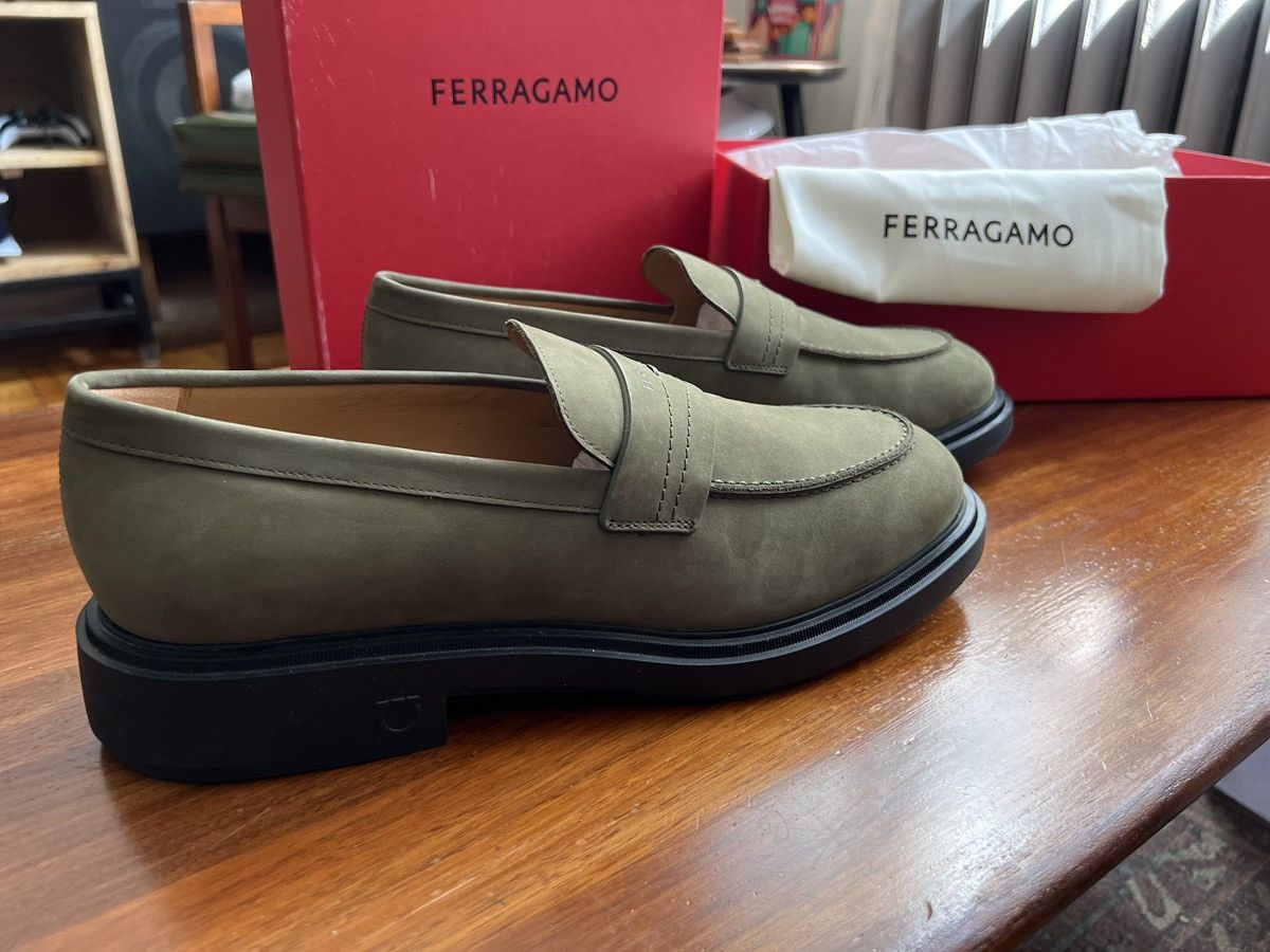 Salvatore Ferragamo Salvatore Ferragamo Caligola Loafers Size US 10.5 / EU 43-44 - 11 Thumbnail