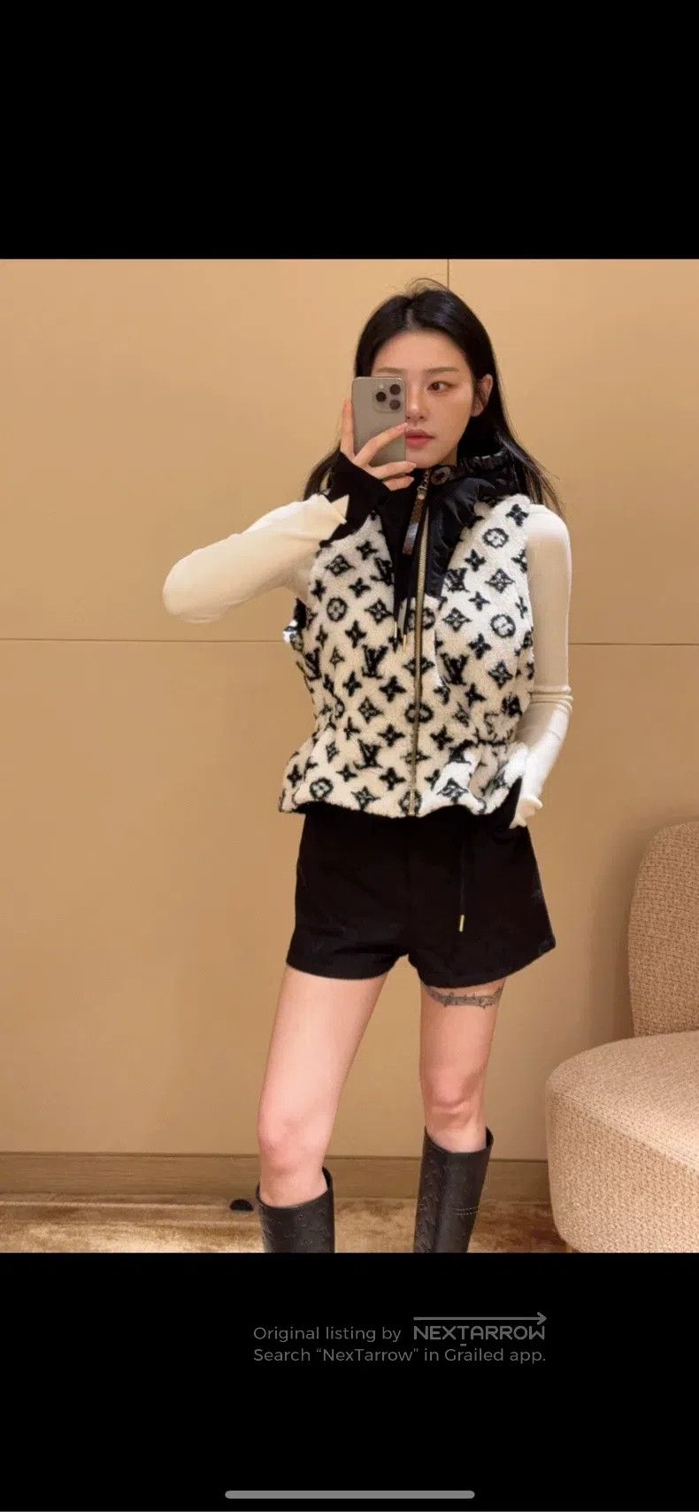 Louis Vuitton Louis Vuitton 24 popular black and white presbyopic waistc Size XS / US 0-2 / IT 36-38 - 5 Thumbnail