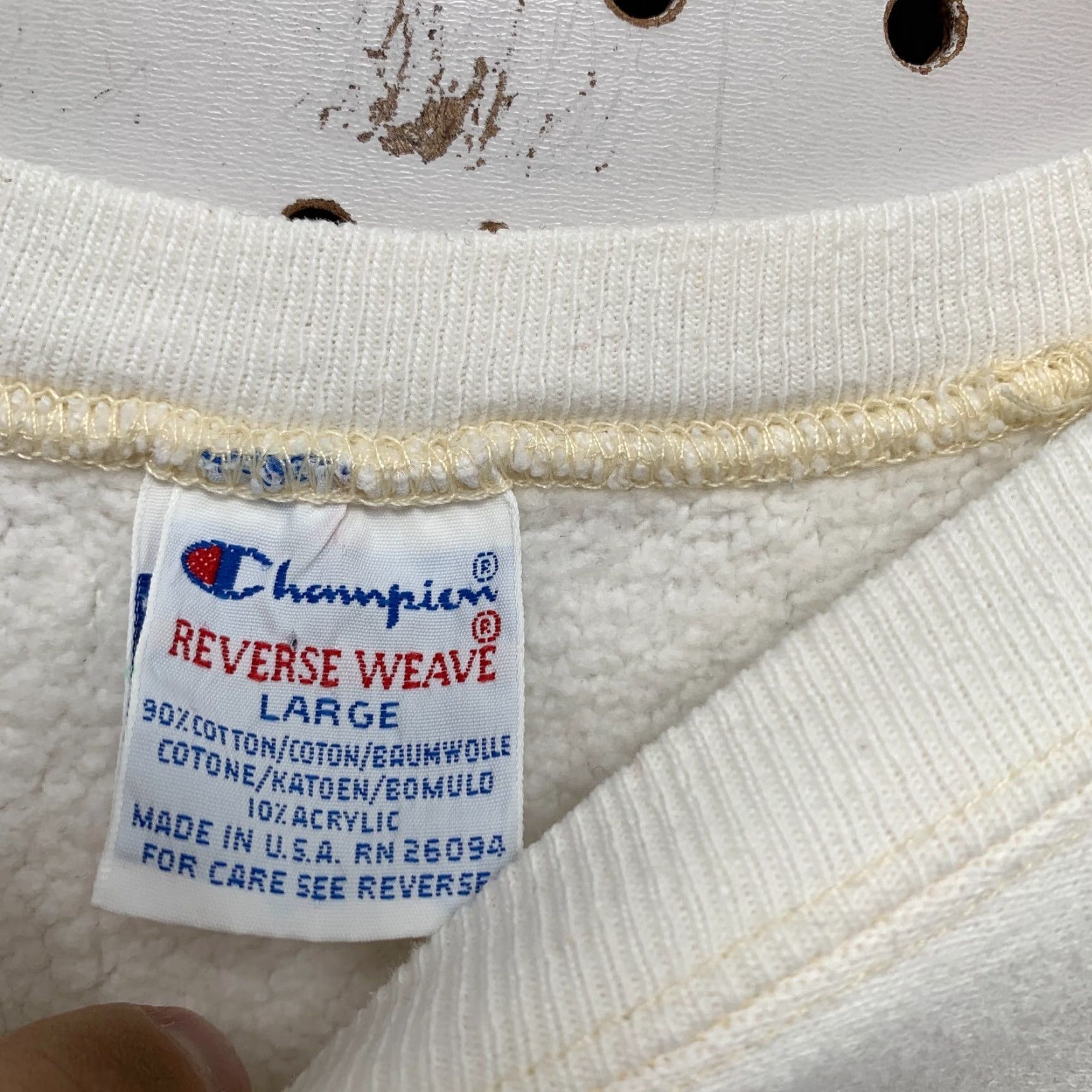 Champion VINTAGE Virginia Tech Sweatshirt Mens L White Champion Reverse Weave 90s VTG 21.5x26 Mens Size US L / EU 52-54 / 3 - 7 Thumbnail