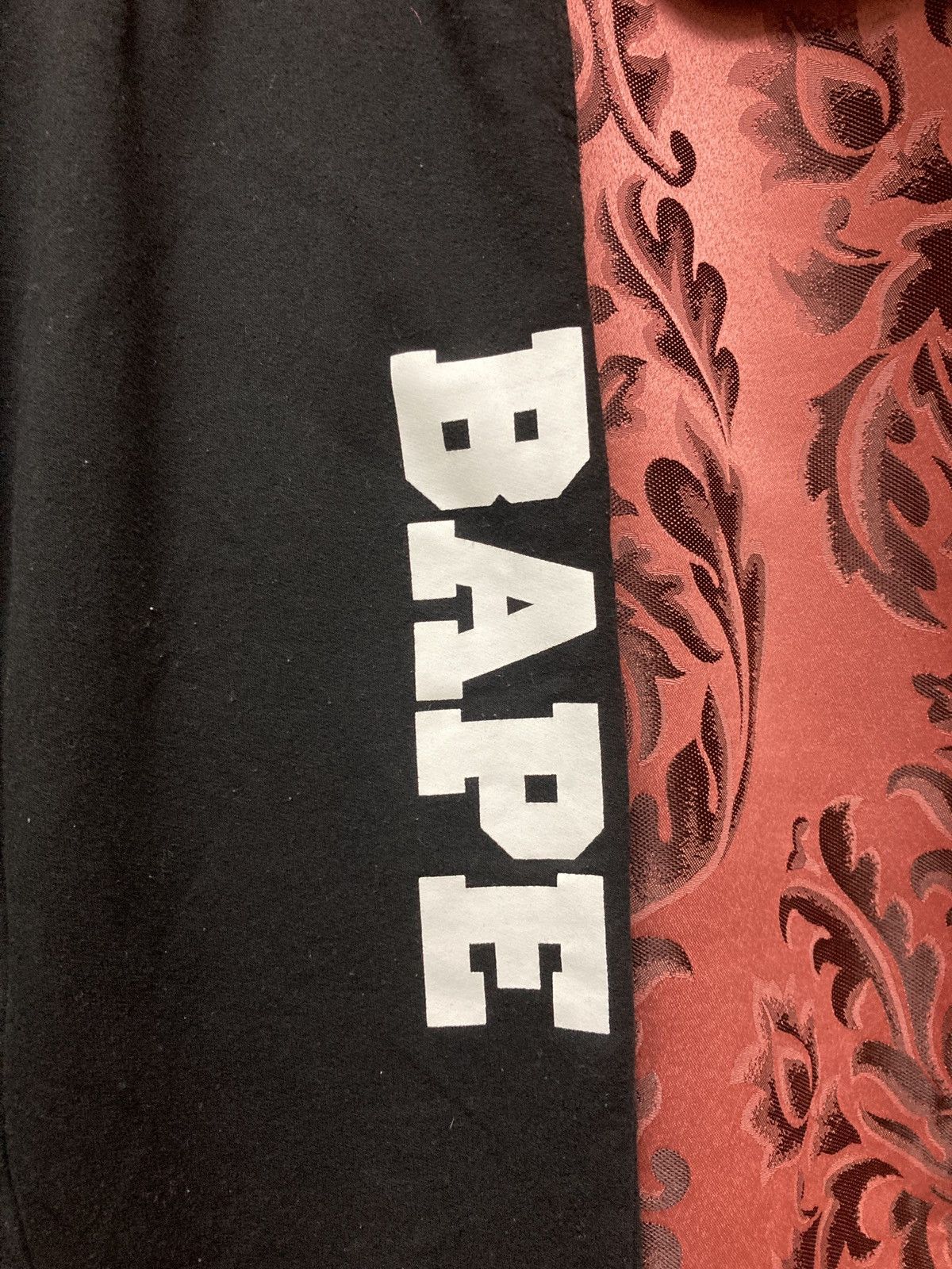 Bape A Bathing Ape BAPE jogger kids size Size US 26 / EU 42 - 2 Thumbnail