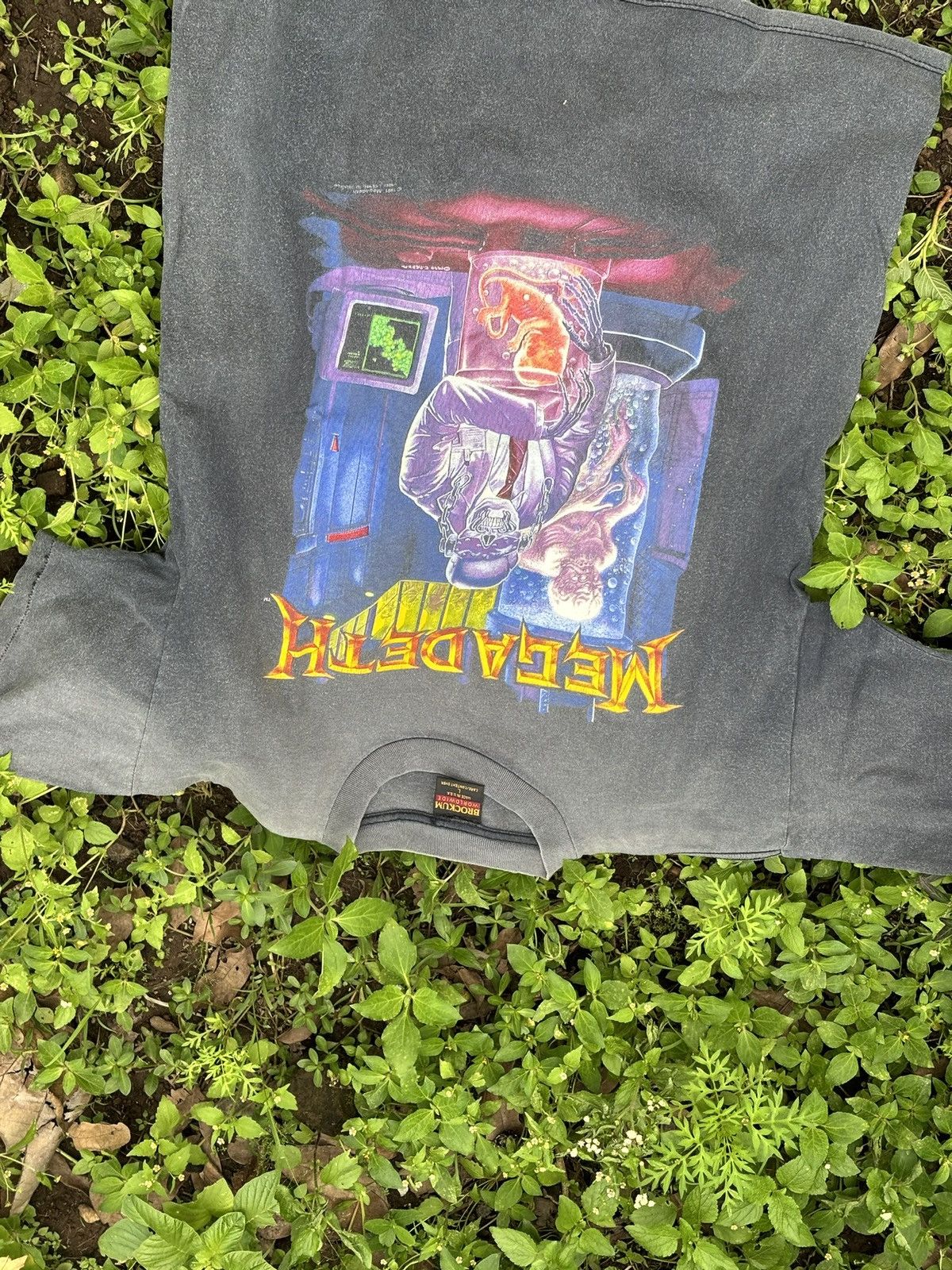 Other MEGADETH HANGAR 18 brockum L Size US L / EU 52-54 / 3 - 2 Thumbnail