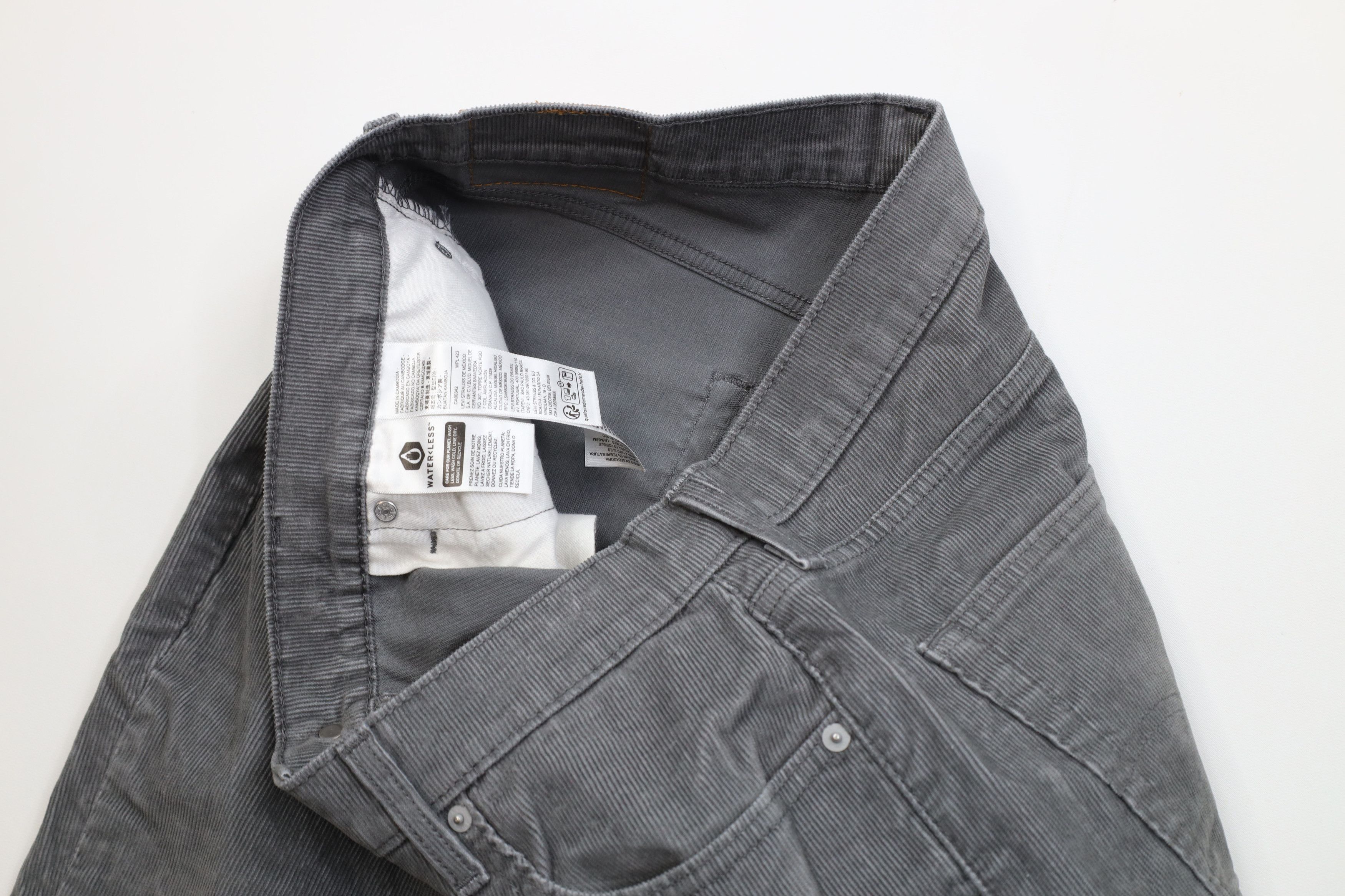 Levi's Vintage Y2K Levis 511 Slim Fit Corduroy Chino Pants Gray Size US 36 / EU 52 - 9 Thumbnail