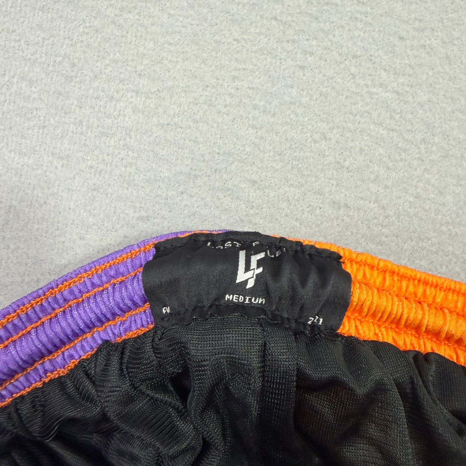 Vintage Lost Files Clothing Halloween Collection Spider Web Shorts Size US 34 / EU 50 - 4 Thumbnail