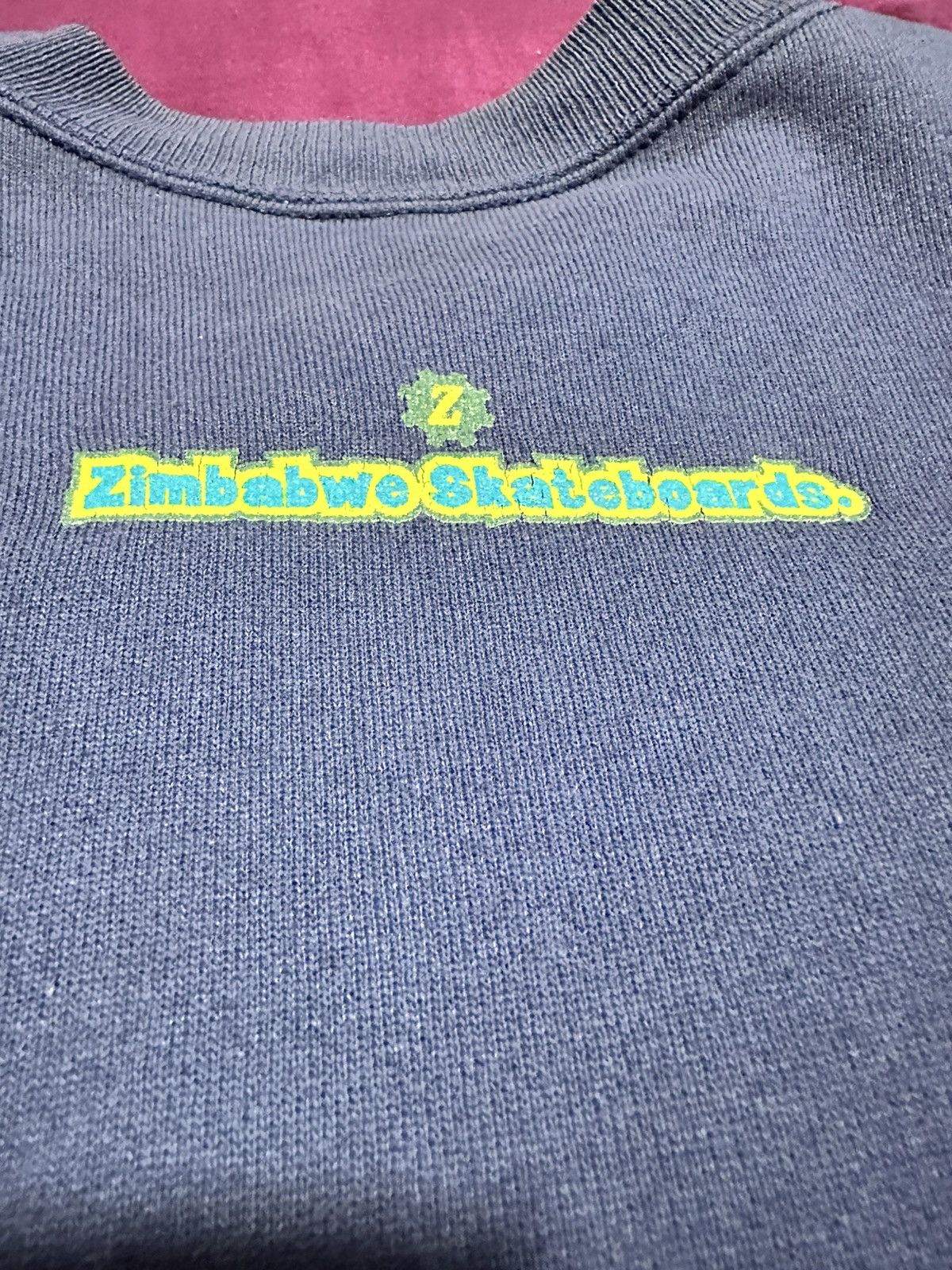 Vintage Vtg 90s Zimbabwe skateboard sweatshirt Size US L / EU 52-54 / 3 - 4 Thumbnail